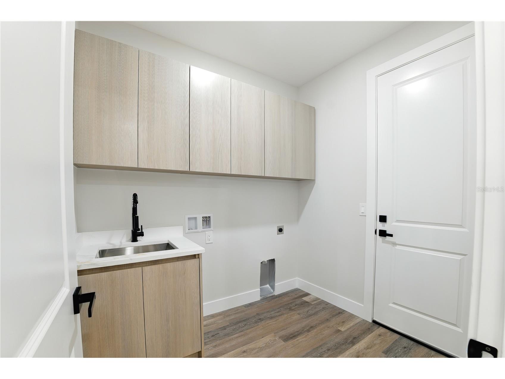 2714 W 1/2 Tampa Bay Boulevard Tampa FL 33607 TB8480871 image17