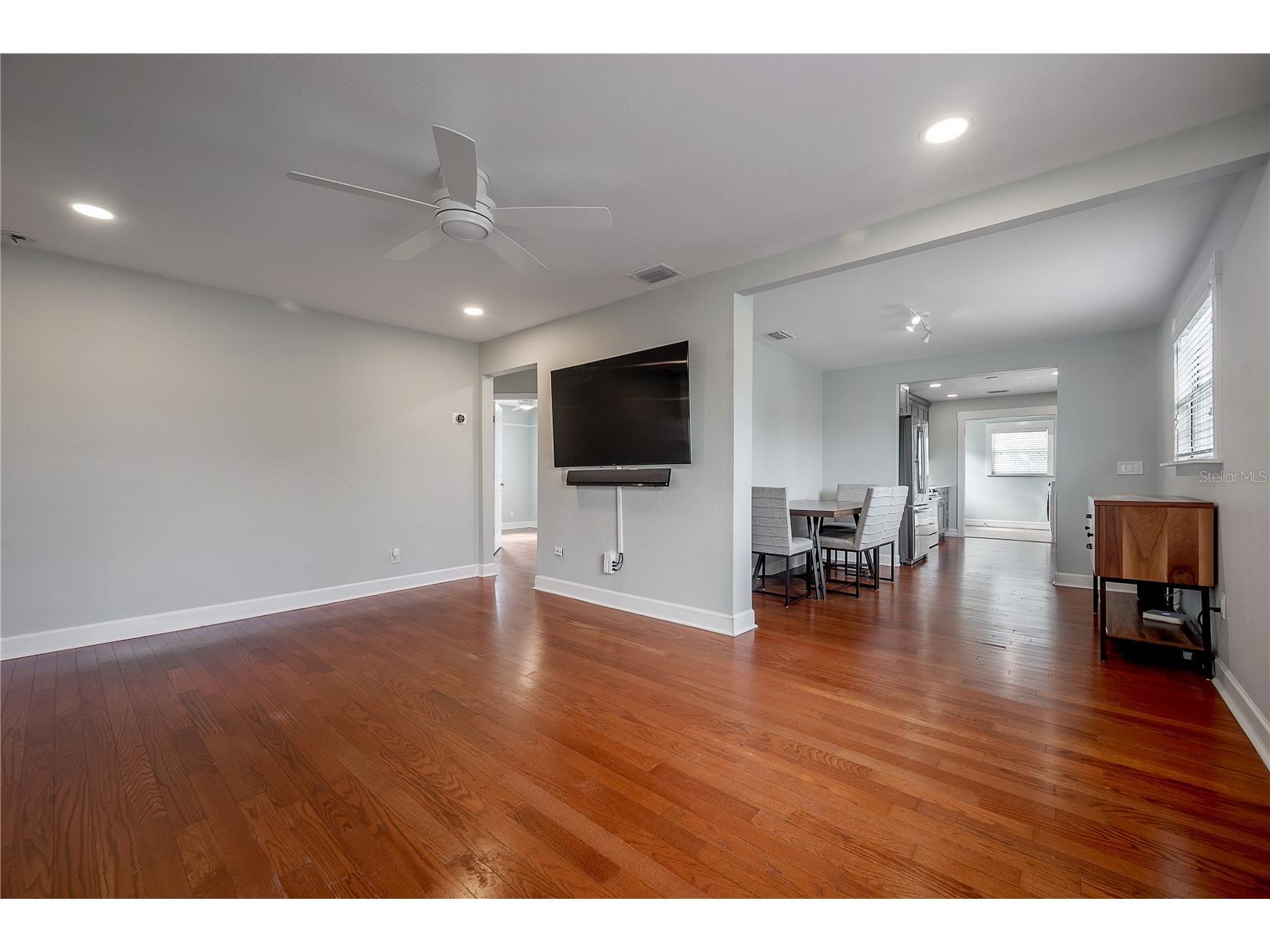 2714 W Fig Street Tampa FL 33609 TB8508906 image3