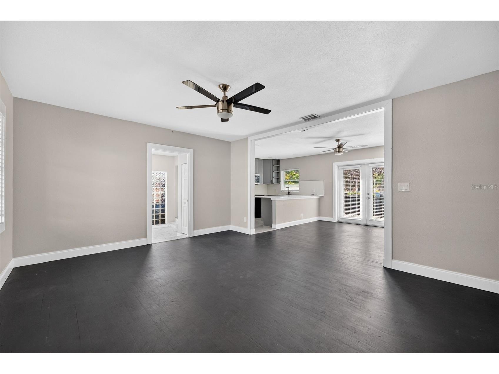 2714 W Grace Street Tampa FL 33607 TB8480193 image5