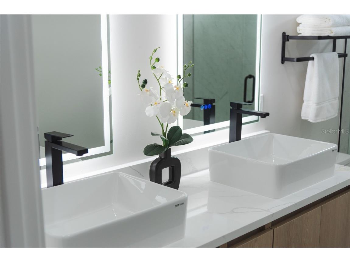 2714 W Tampa Bay Boulevard Tampa FL 33607 TB8419475 image17