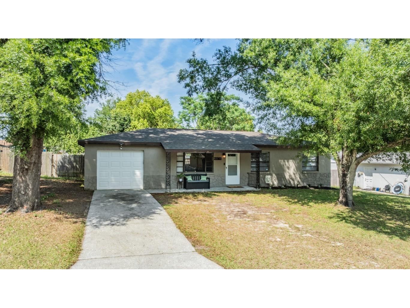 27143 Thorncrest Avenue Brooksville FL 34602 TB8368791 image1