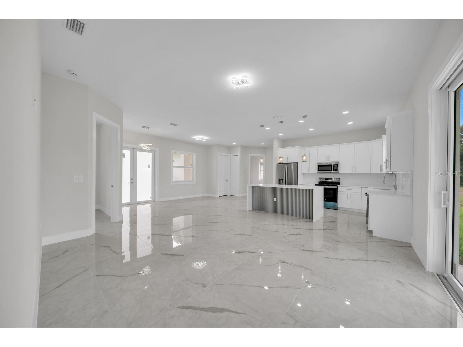 2715 10th Street W Lehigh Acres FL 33971 A4696954 image11