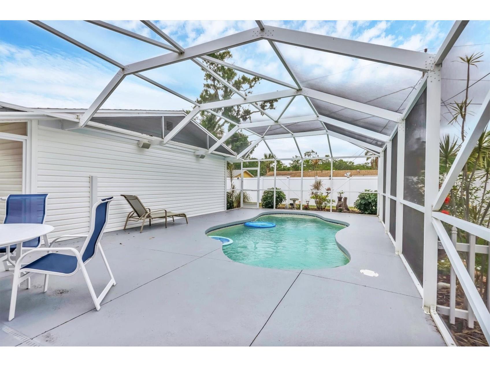 2715 52nd Avenue Terrace W Bradenton FL 34207 A4686957 image23