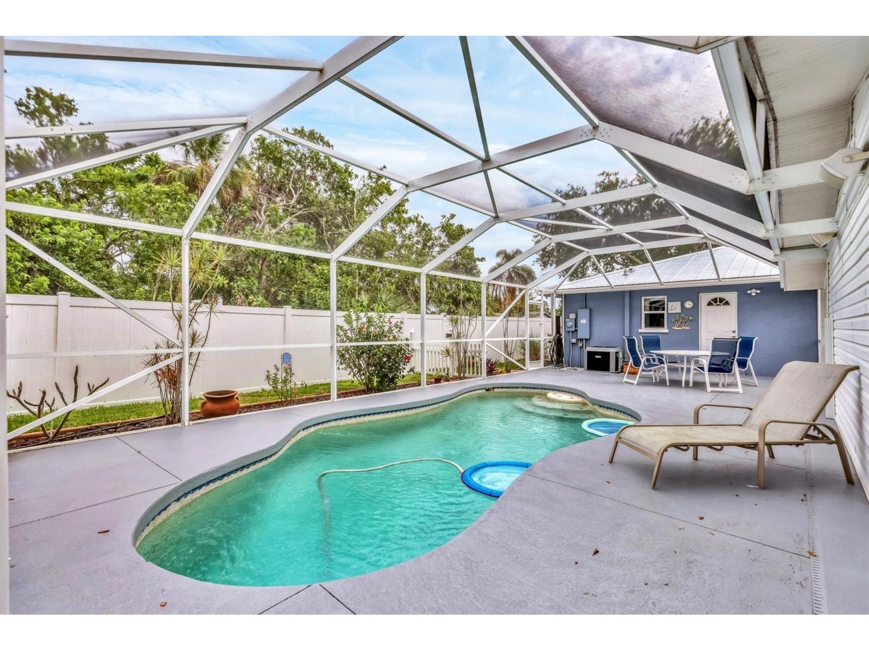2715 52nd Avenue Terrace W Bradenton FL 34207 A4686957 image26