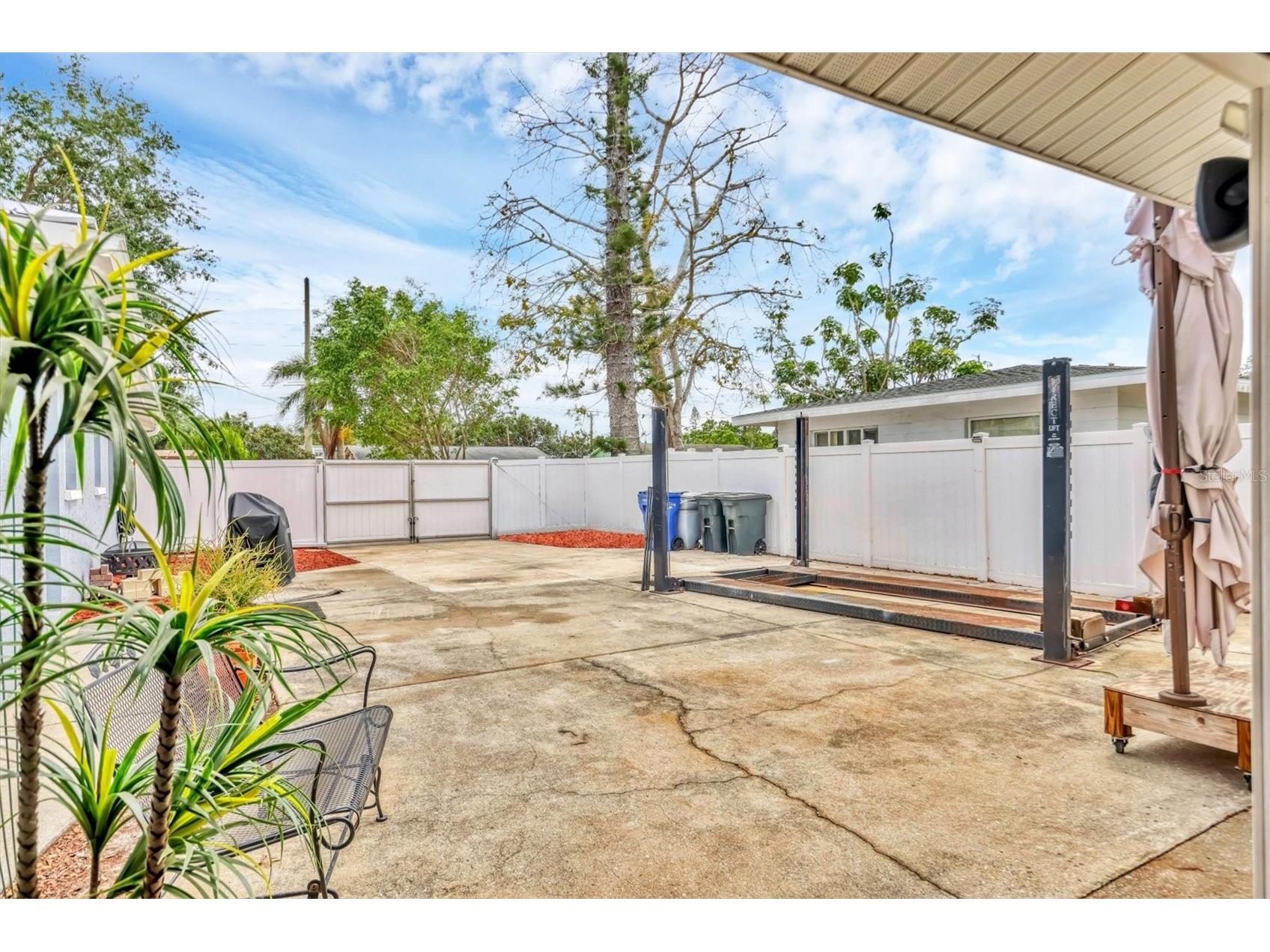 2715 52nd Avenue Terrace W Bradenton FL 34207 A4686957 image29