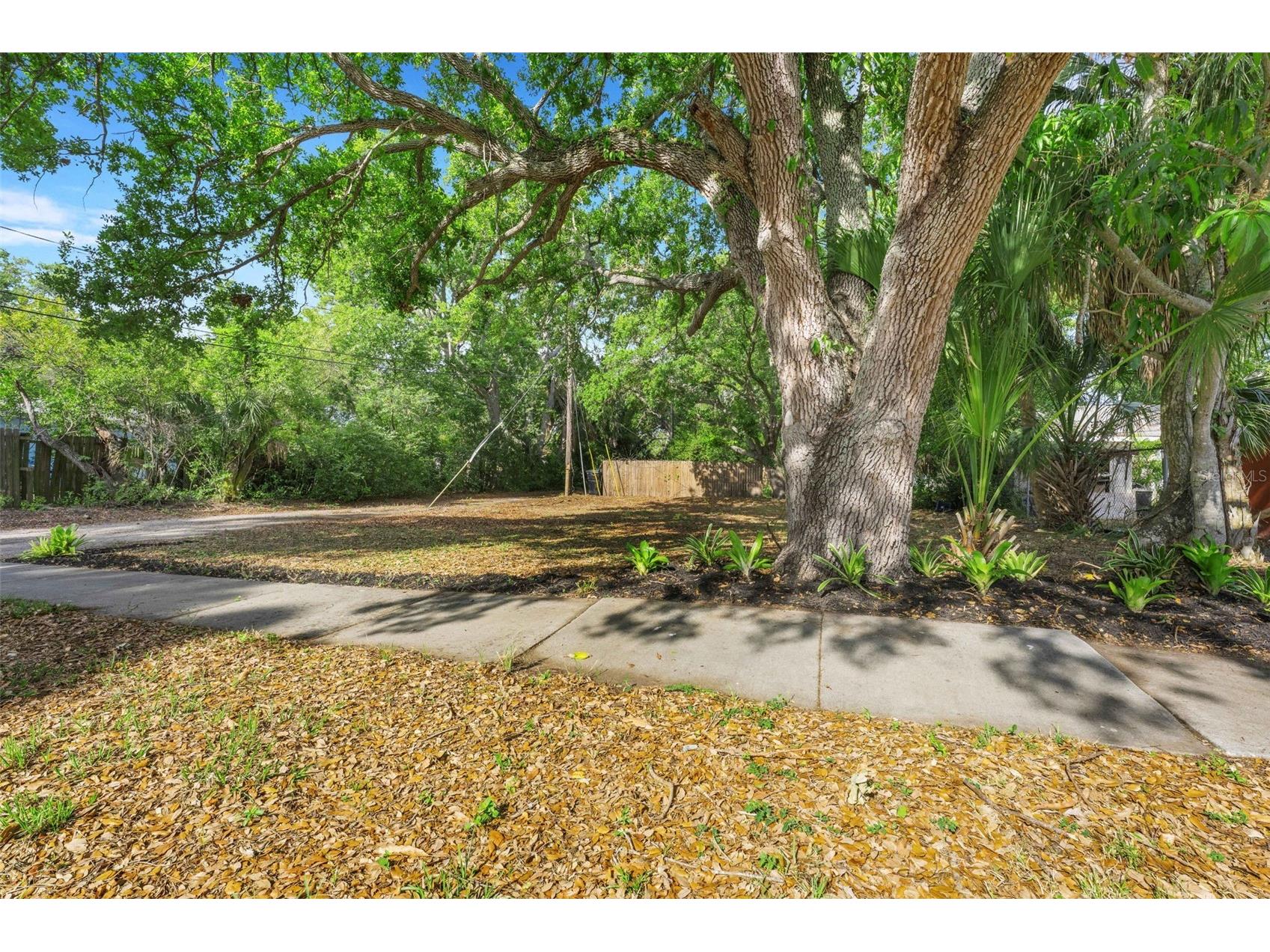 2715 5th Street S Saint Petersburg FL 33705 A4688512 image12