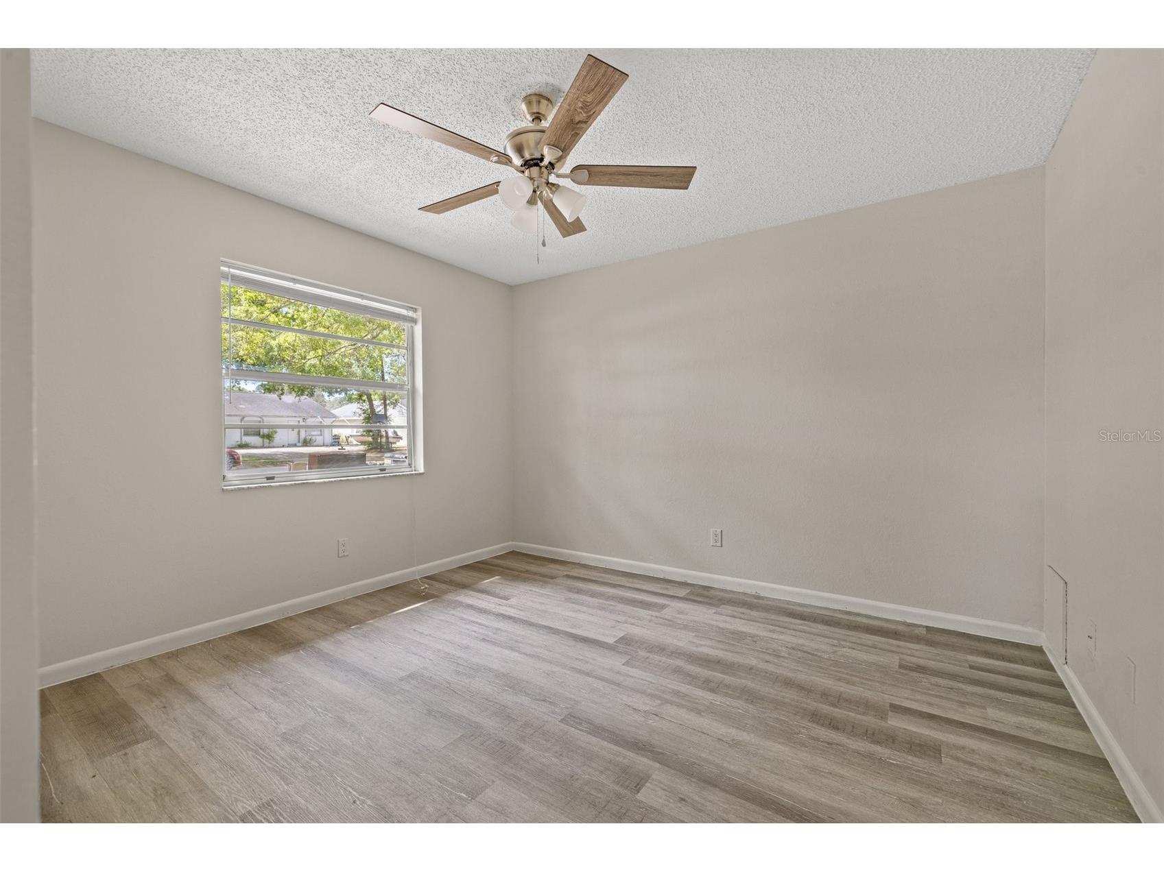 2715 63rd Terrace N #B Saint Petersburg FL 33702 TB8489273 image15