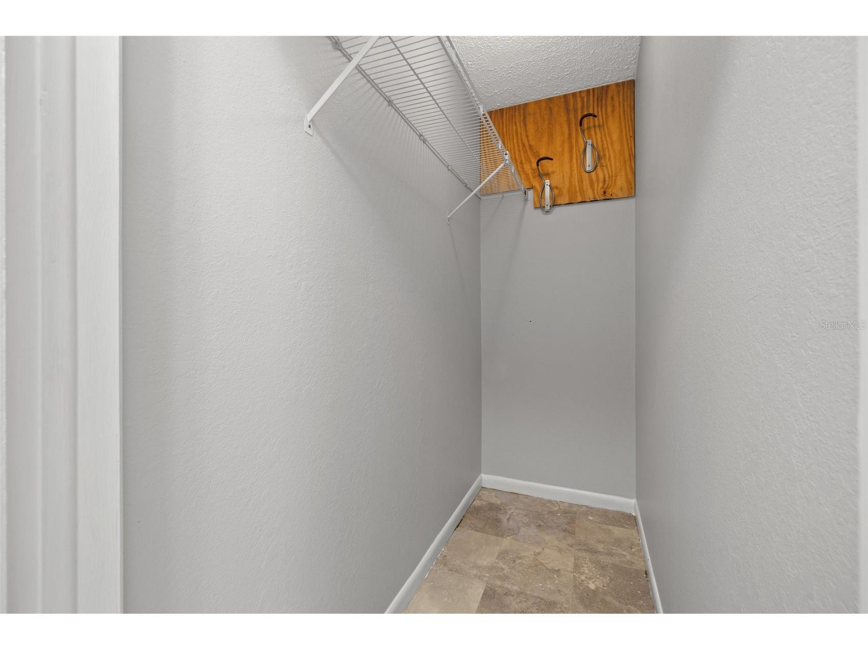 2715 63rd Terrace N #B Saint Petersburg FL 33702 TB8489273 image17