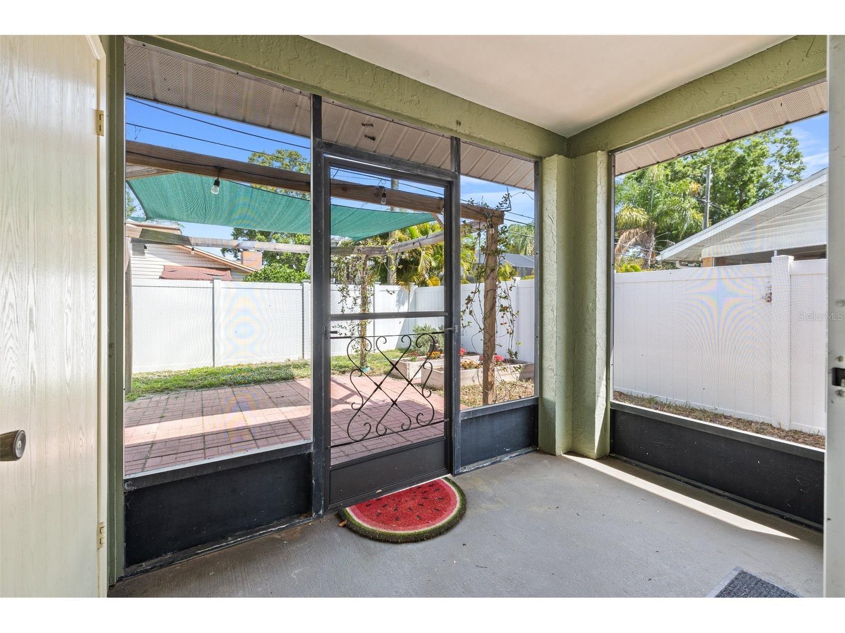 2715 63rd Terrace N #B Saint Petersburg FL 33702 TB8489273 image18