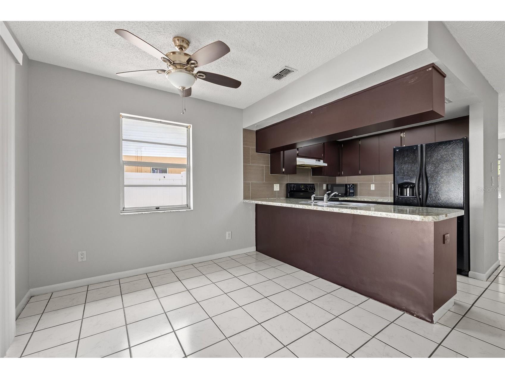 2715 63rd Terrace N #B Saint Petersburg FL 33702 TB8489273 image5