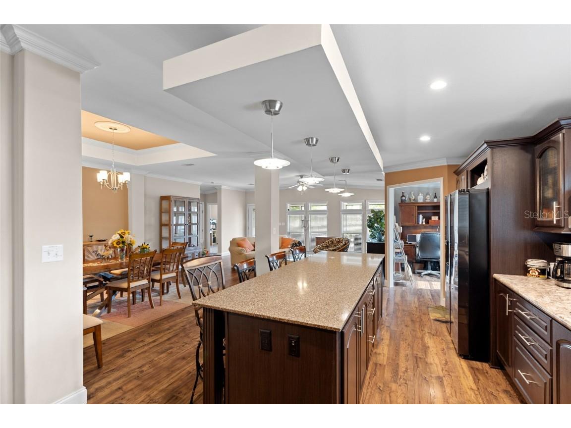 2715 9th Avenue N Saint Petersburg FL 33713 TB8457051 image10