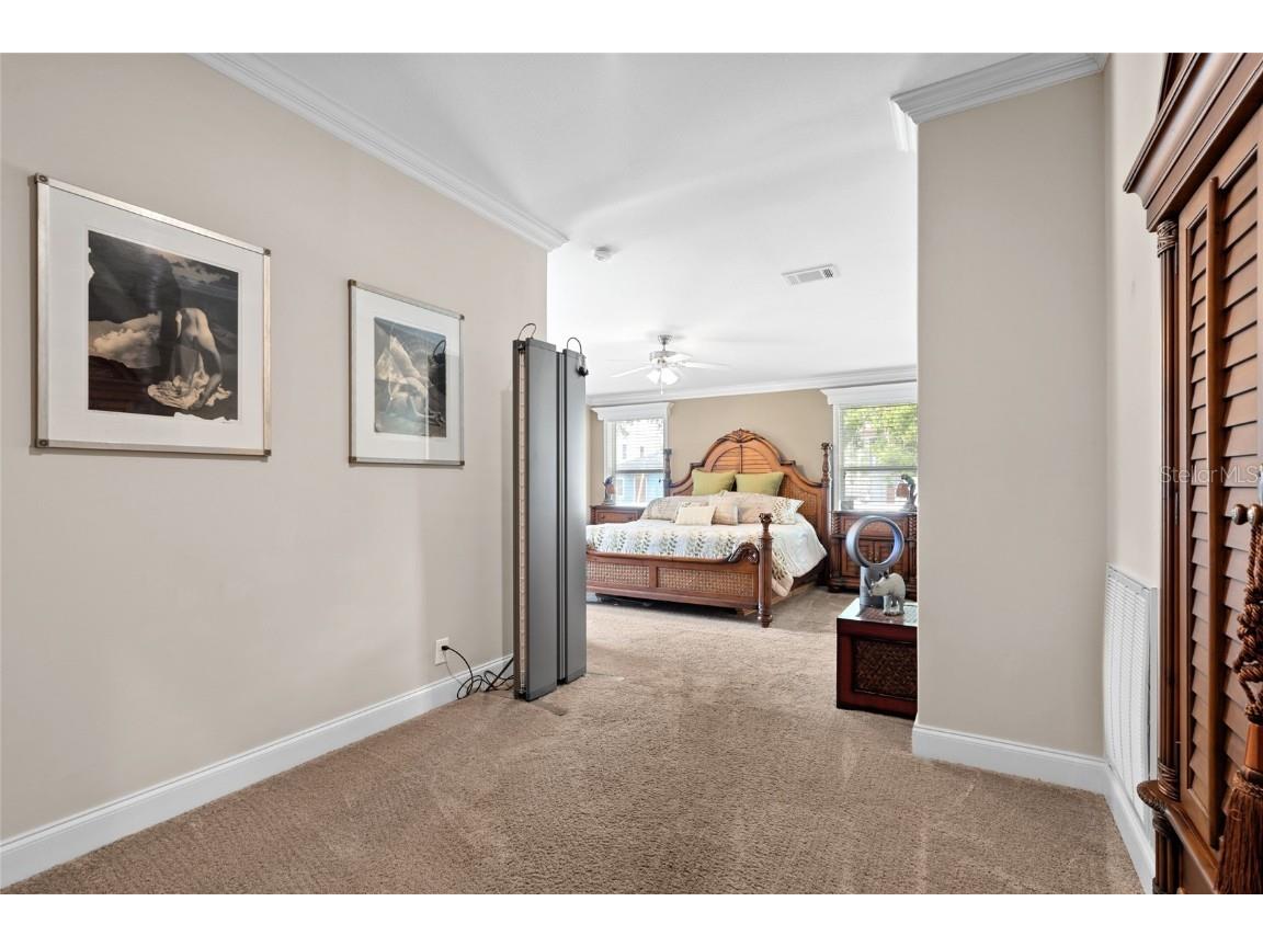 2715 9th Avenue N Saint Petersburg FL 33713 TB8457051 image20