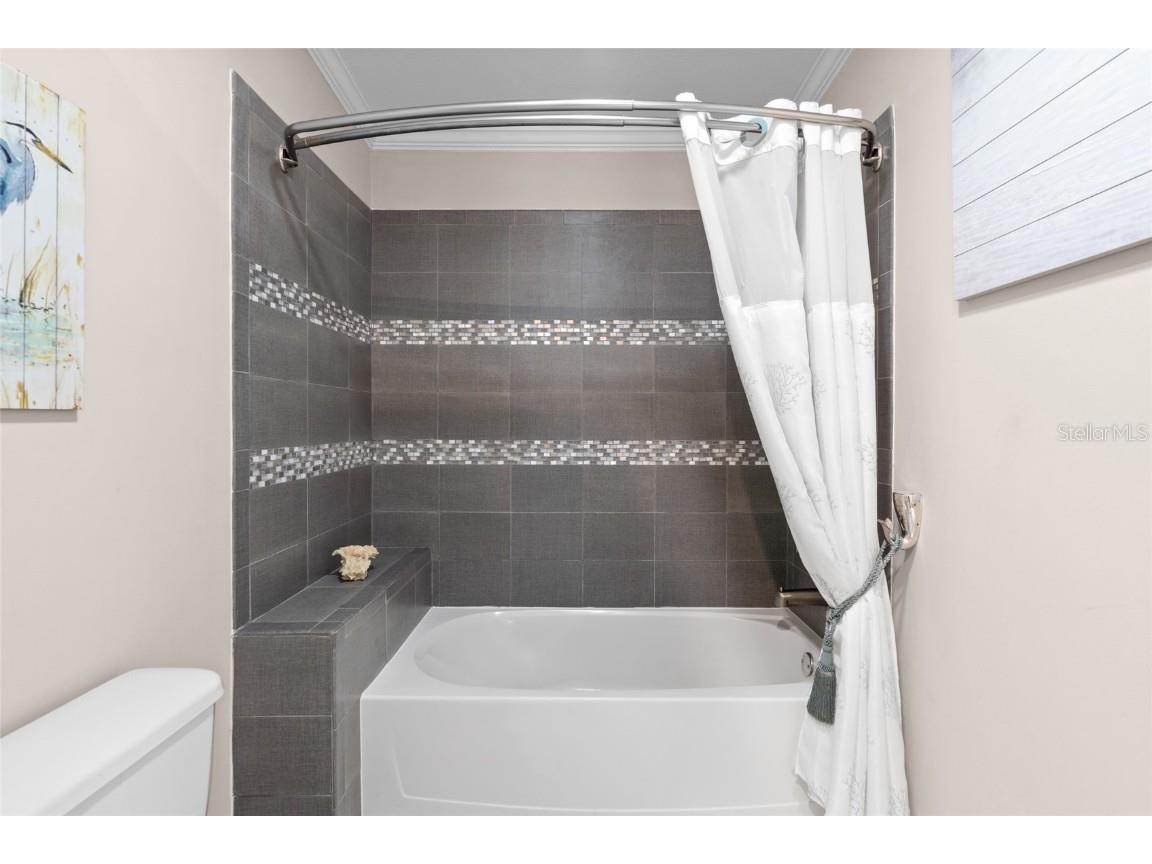 2715 9th Avenue N Saint Petersburg FL 33713 TB8457051 image26