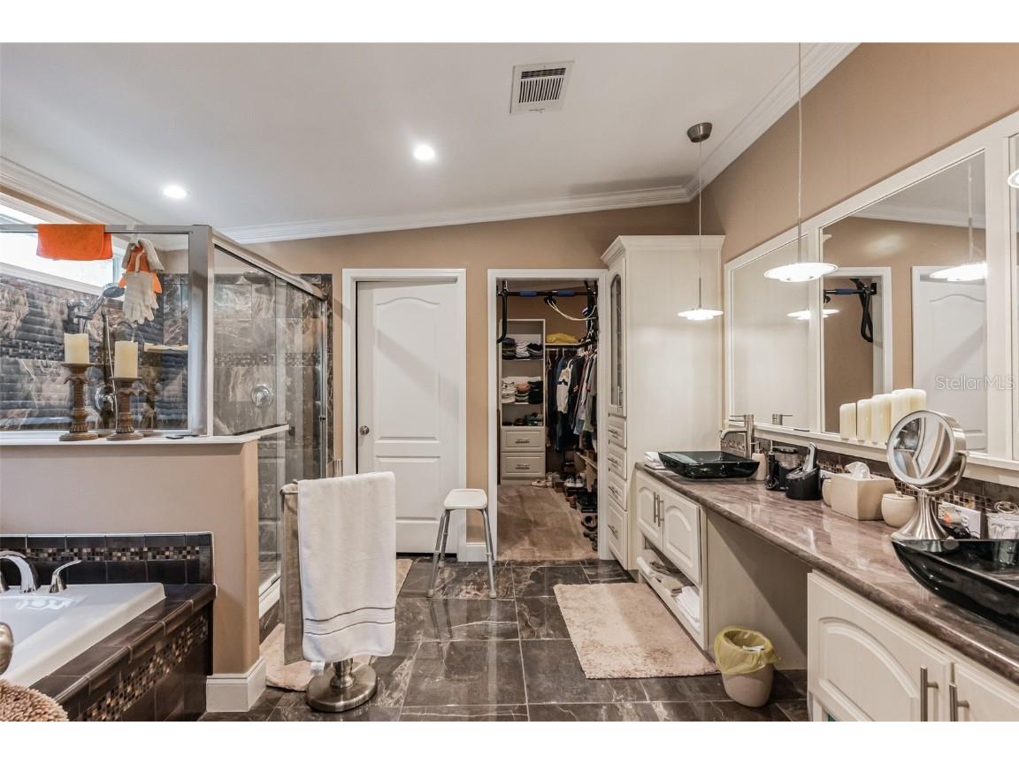 2715 9th Avenue N Saint Petersburg FL 33713 TB8457051 image33