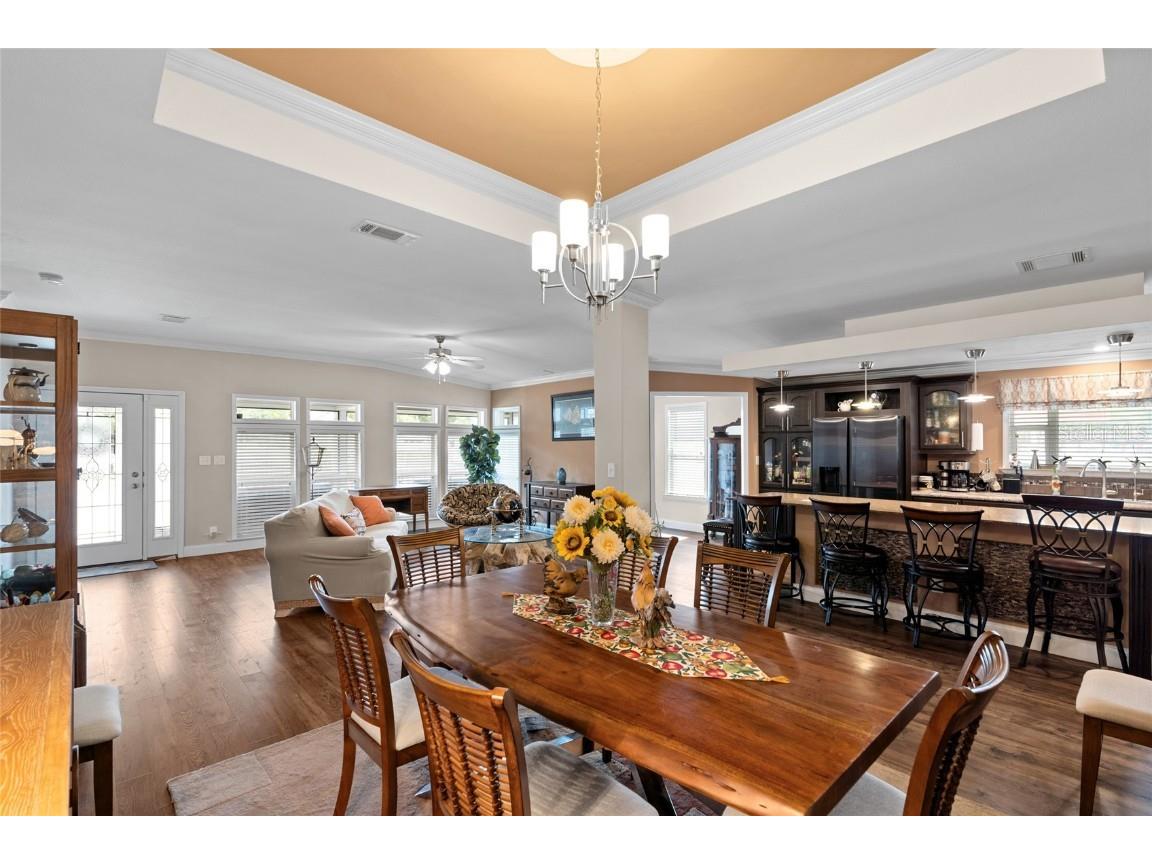 2715 9th Avenue N Saint Petersburg FL 33713 TB8457051 image5