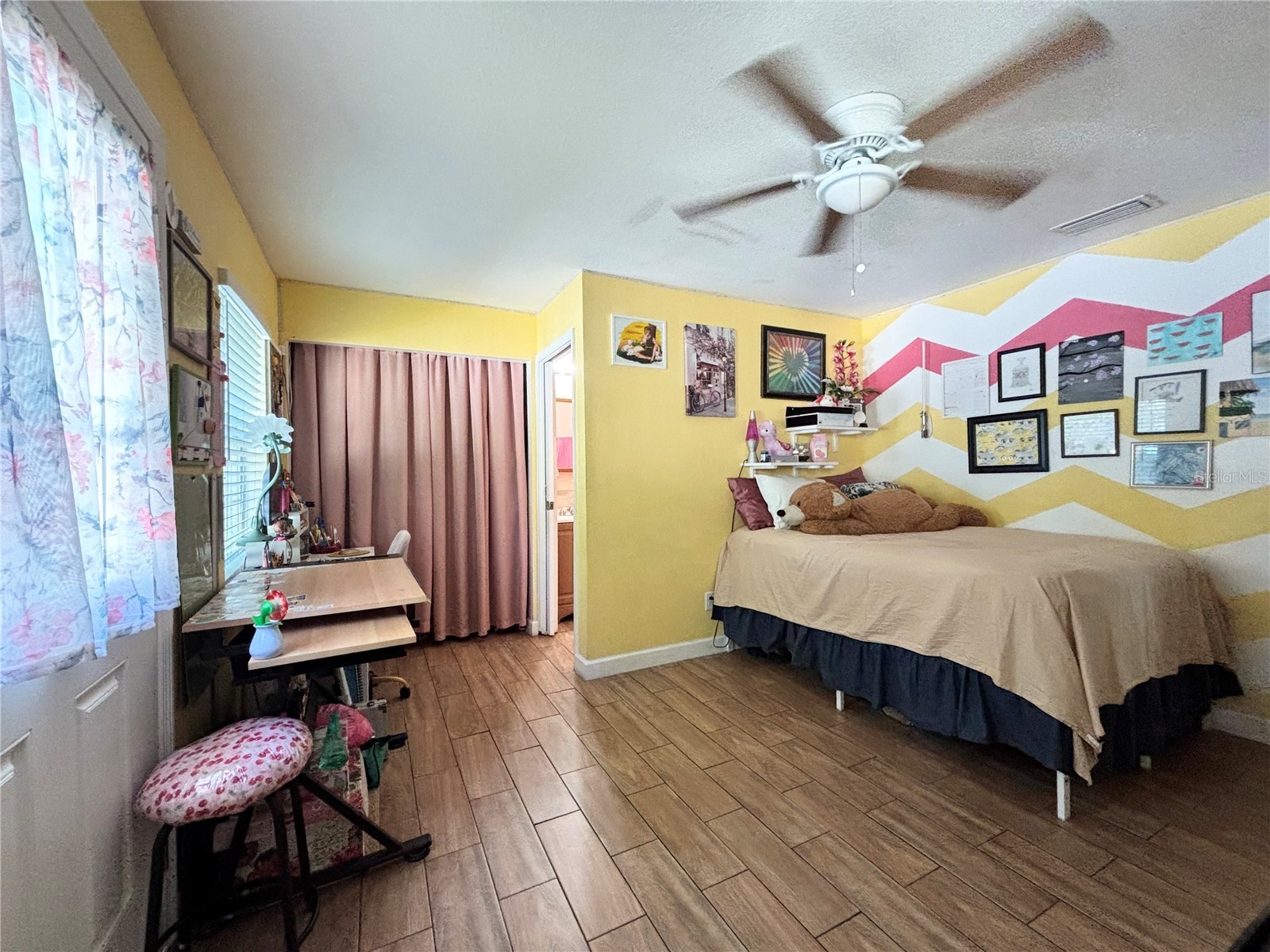 2715 Bel Aire Circle Tampa FL 33614 TB8486951 image17