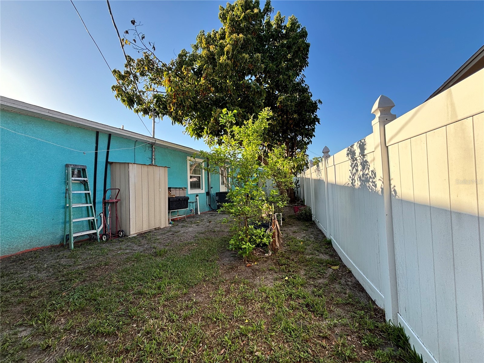 2715 Bel Aire Circle Tampa FL 33614 TB8486951 image23