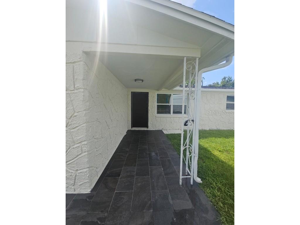 2715 Betty Place Holiday FL 34691 TB8411902 image1