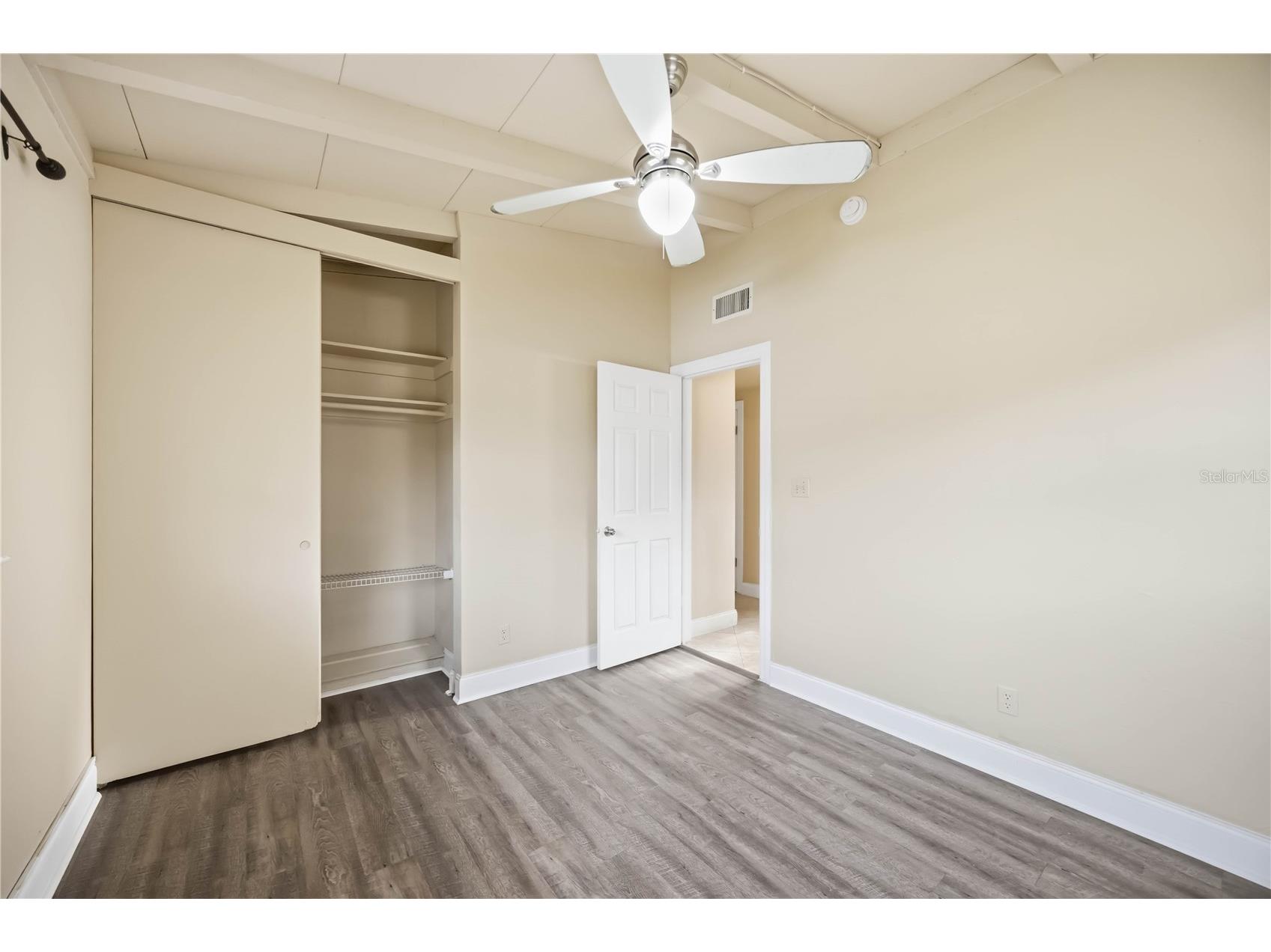 2715 Ingot Place Sarasota FL 34235 A4694449 image23