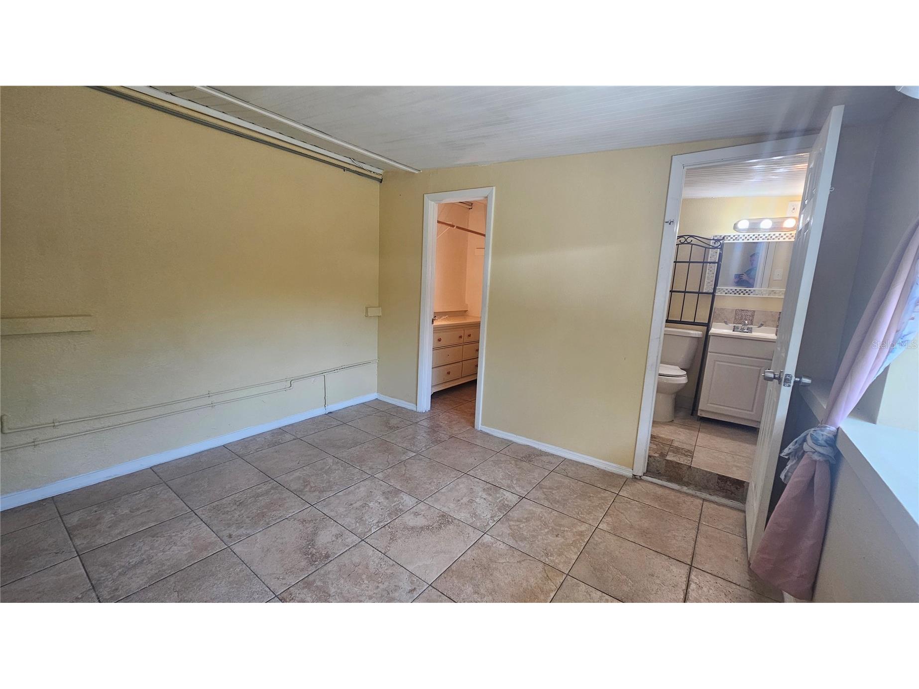 2715 Ingot Place Sarasota FL 34235 A4694449 image35