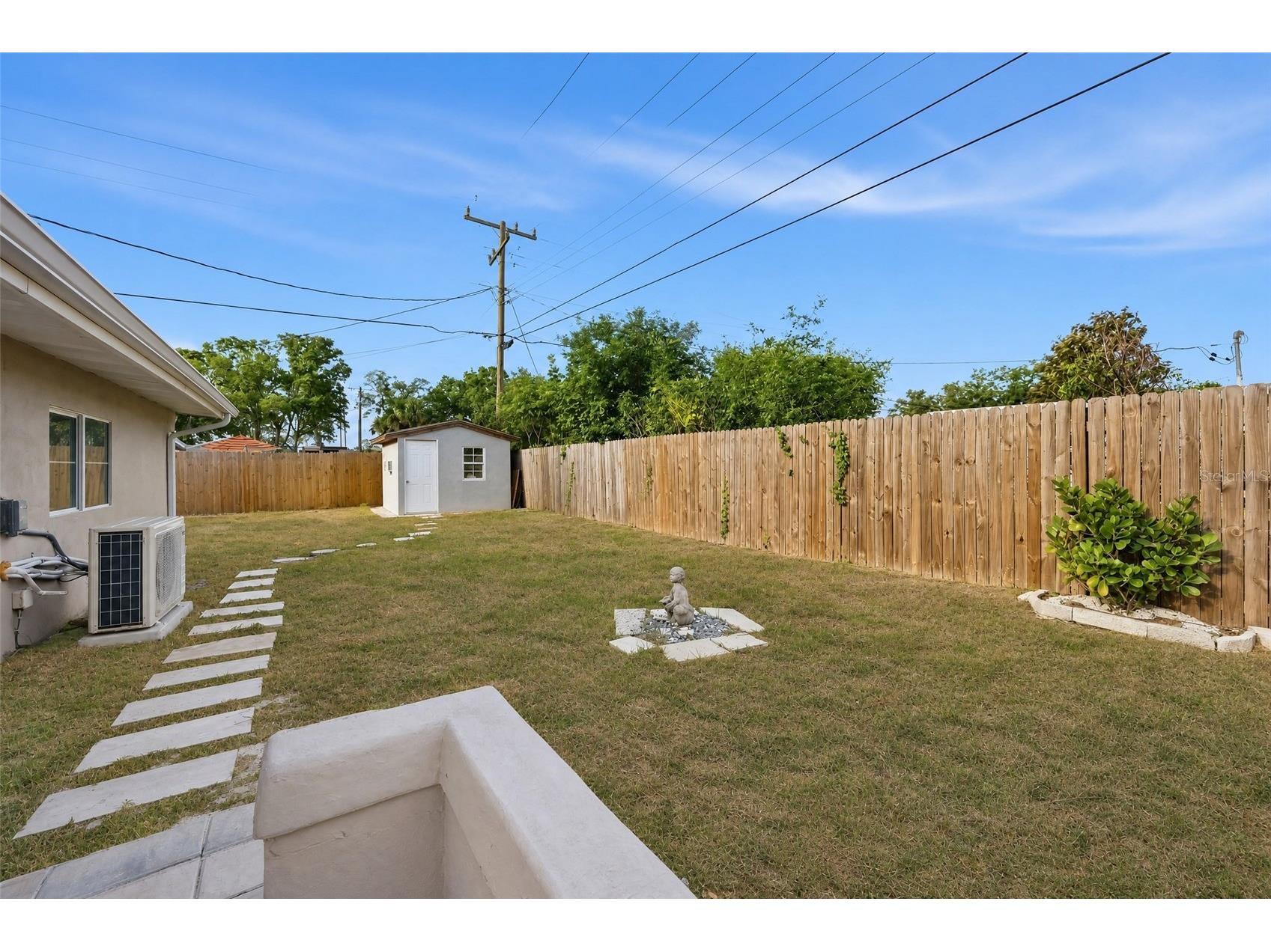 2715 Ingot Place Sarasota FL 34235 A4694449 image43