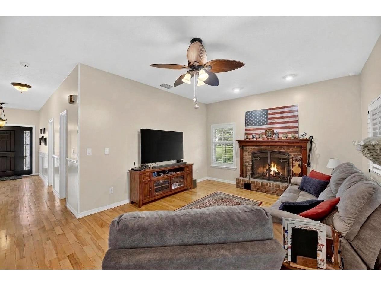 2715 Little Road Valrico FL 33596 TB8519953 image14