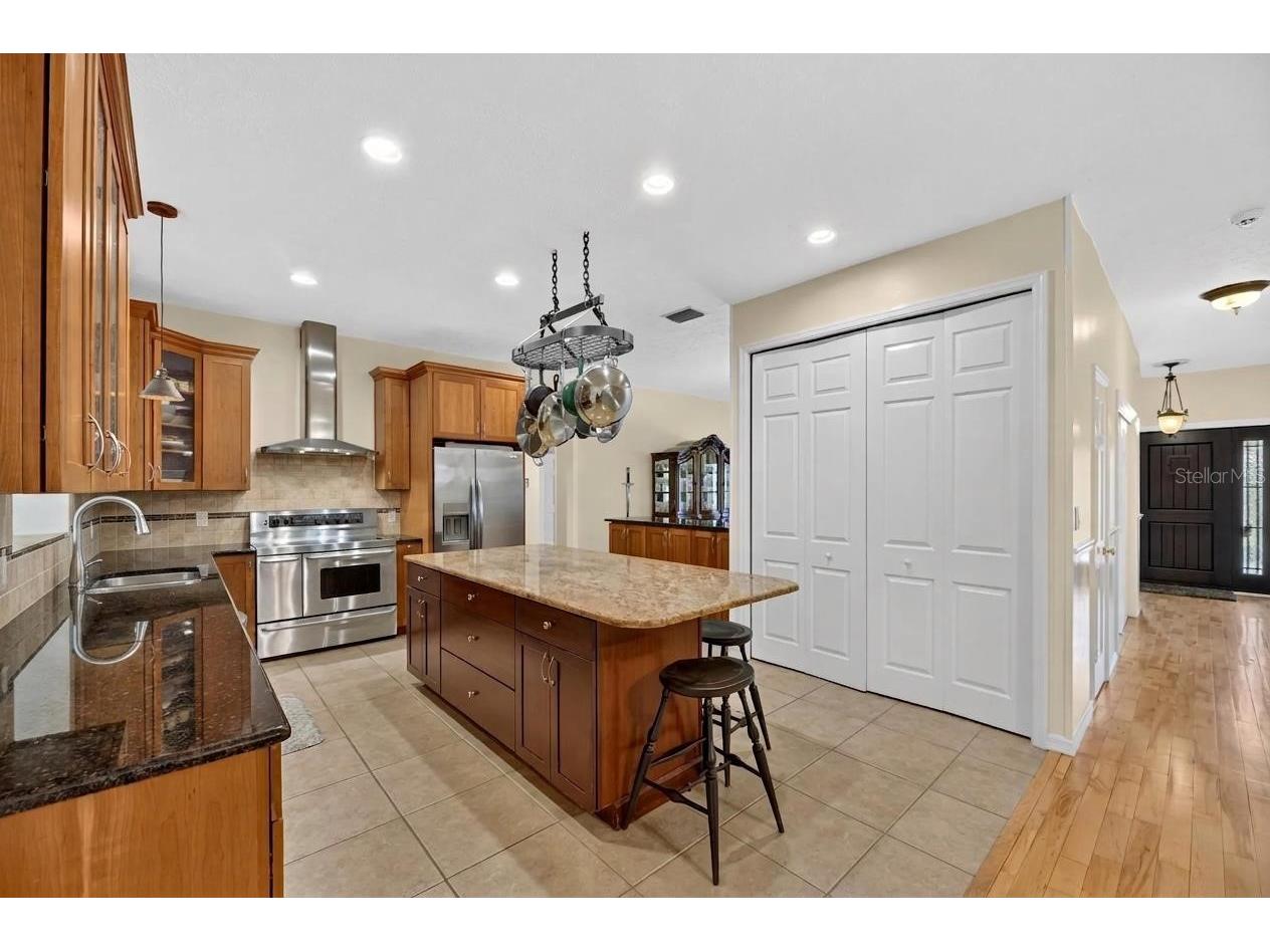 2715 Little Road Valrico FL 33596 TB8519953 image18