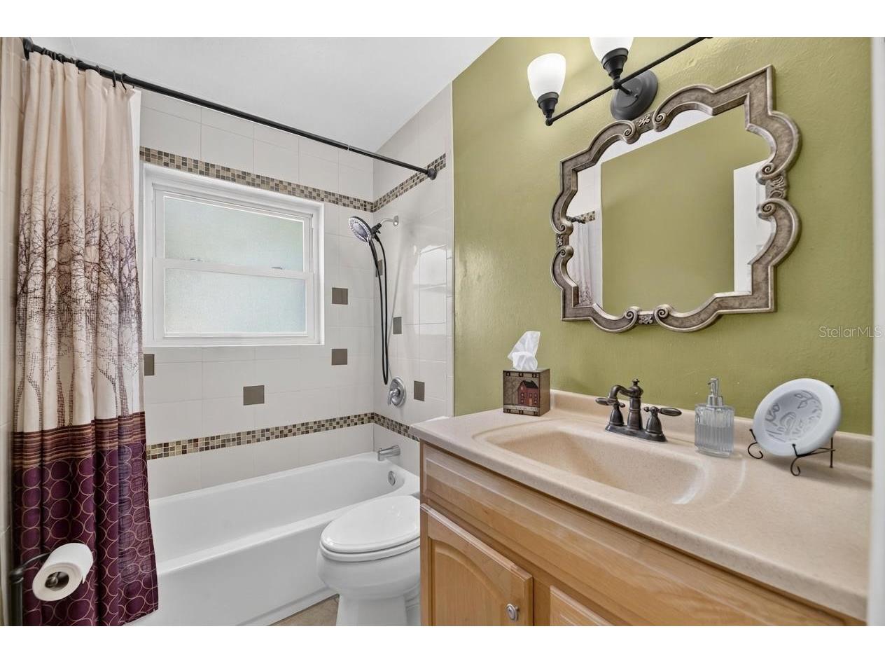 2715 Little Road Valrico FL 33596 TB8519953 image21