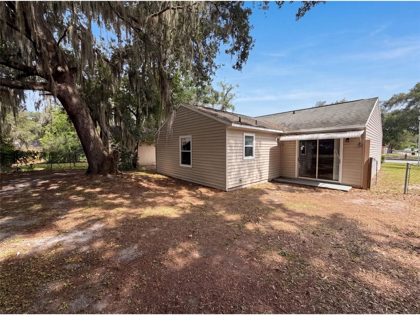 2715 Lorraine Drive Leesburg FL 34748 O6423666 image5