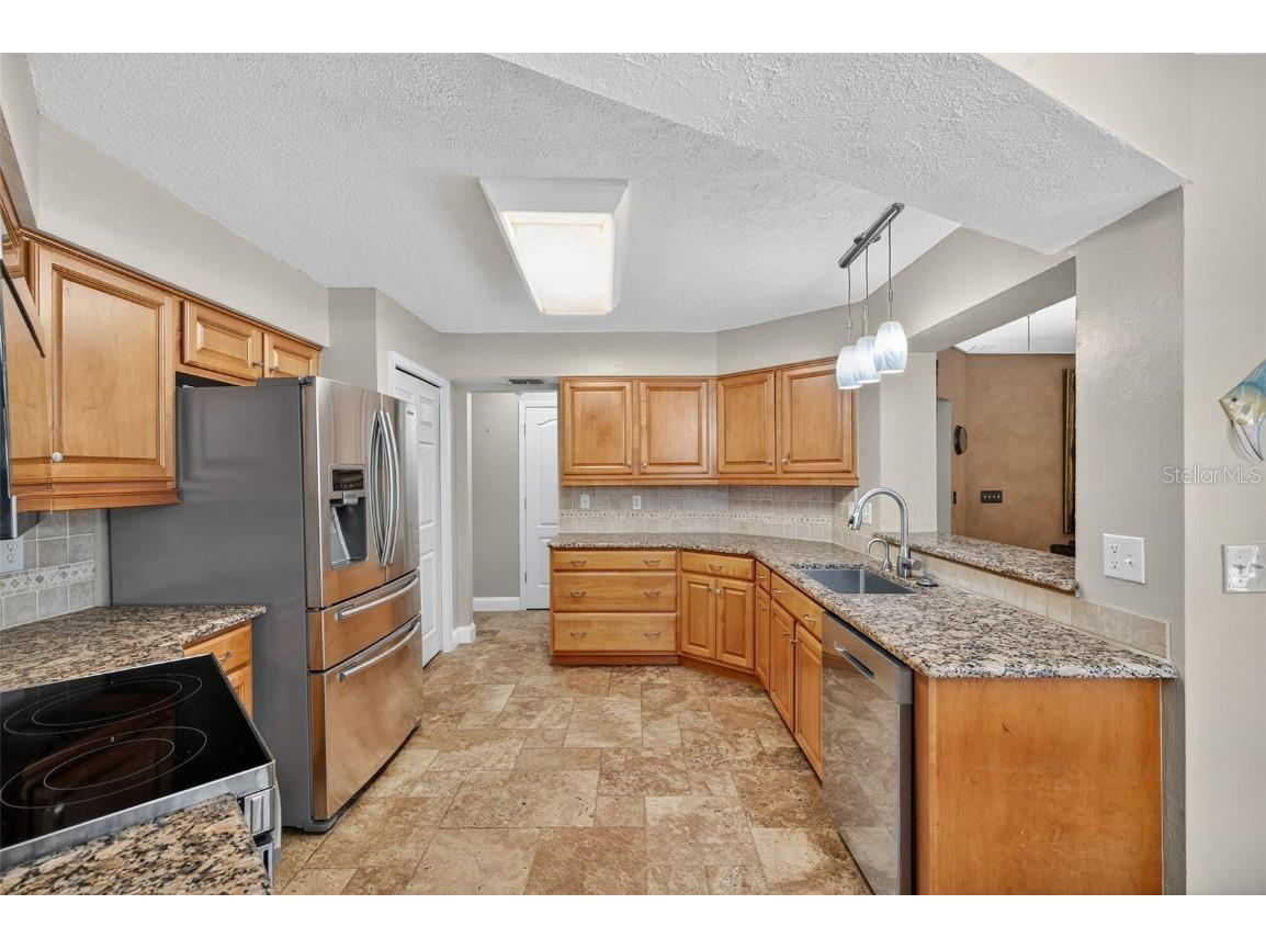 2715 Mock Orange Court Valrico FL 33594 TB8434820 image40