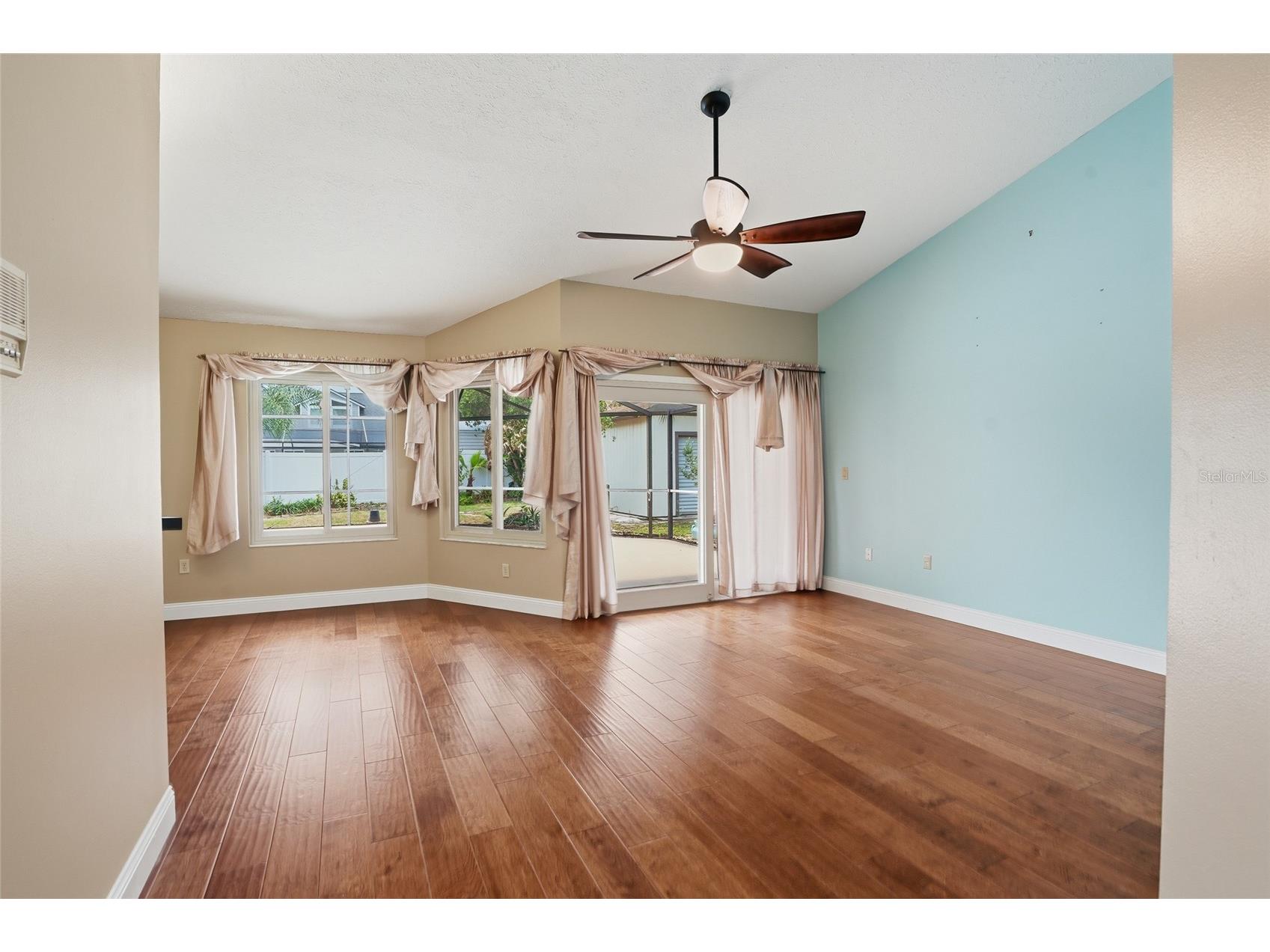2715 Mock Orange Court Valrico FL 33594 TB8510258 image23