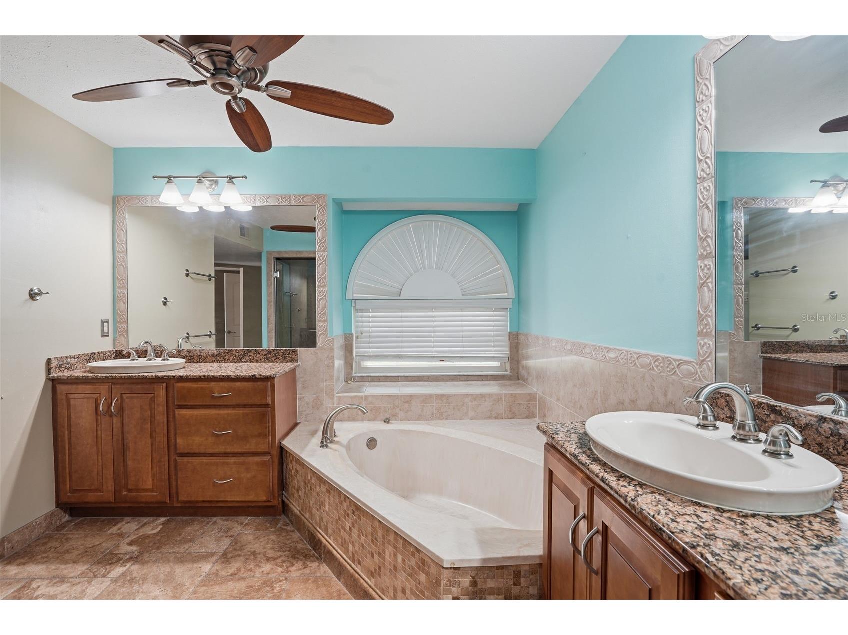 2715 Mock Orange Court Valrico FL 33594 TB8510258 image29