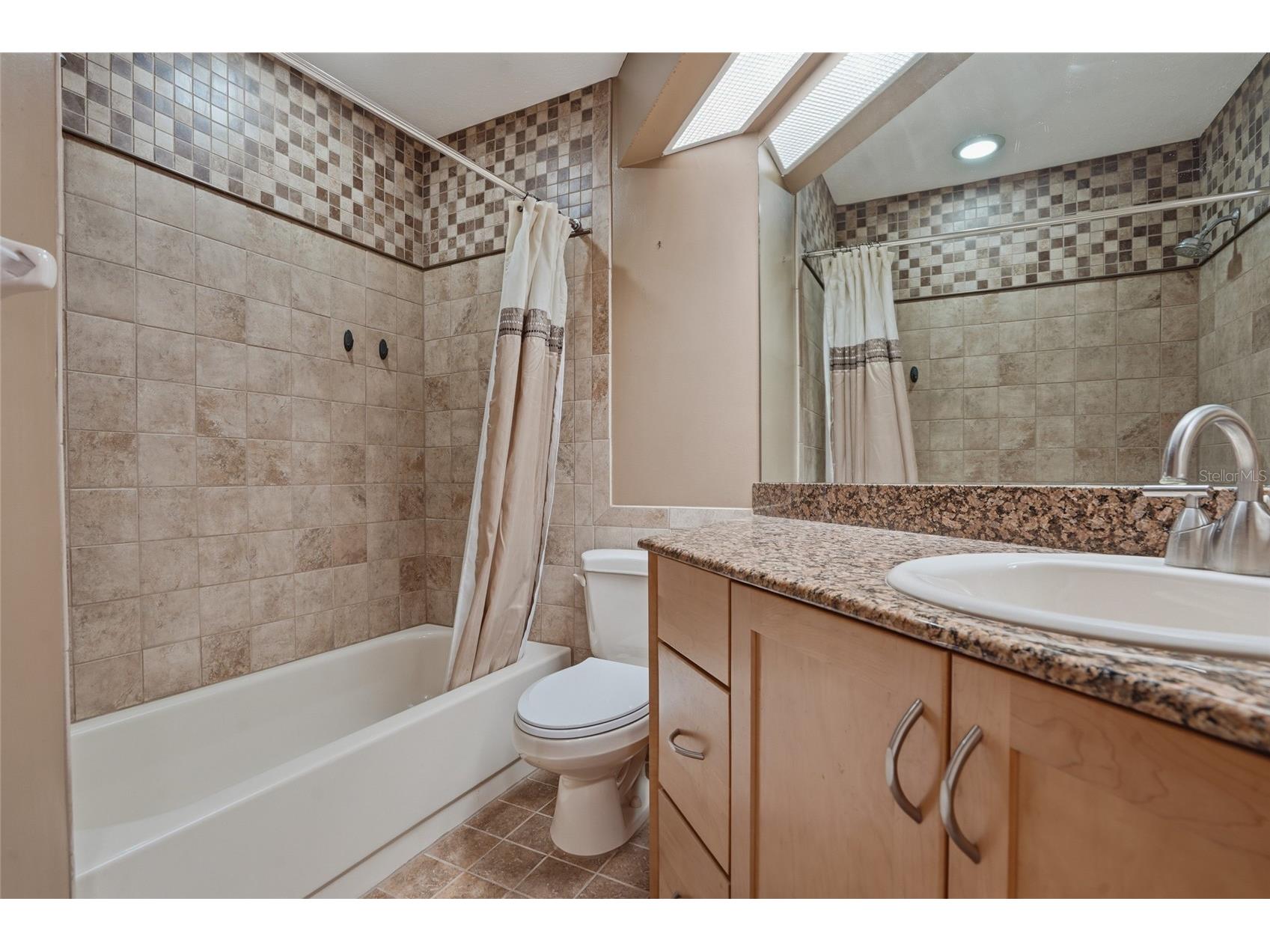 2715 Mock Orange Court Valrico FL 33594 TB8510258 image35