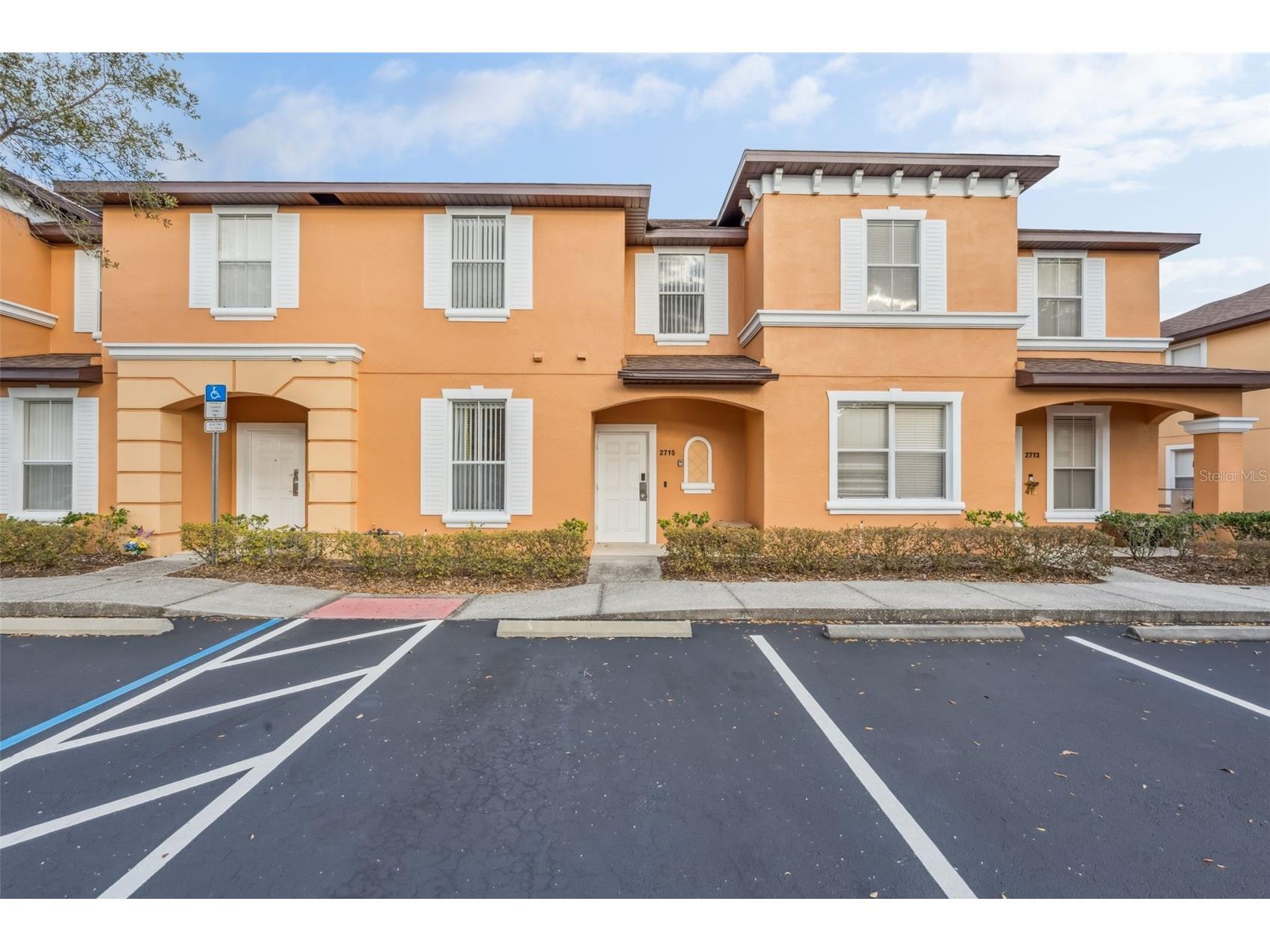 2715 Roadster Lane Kissimmee FL 34746 O6384921 image1