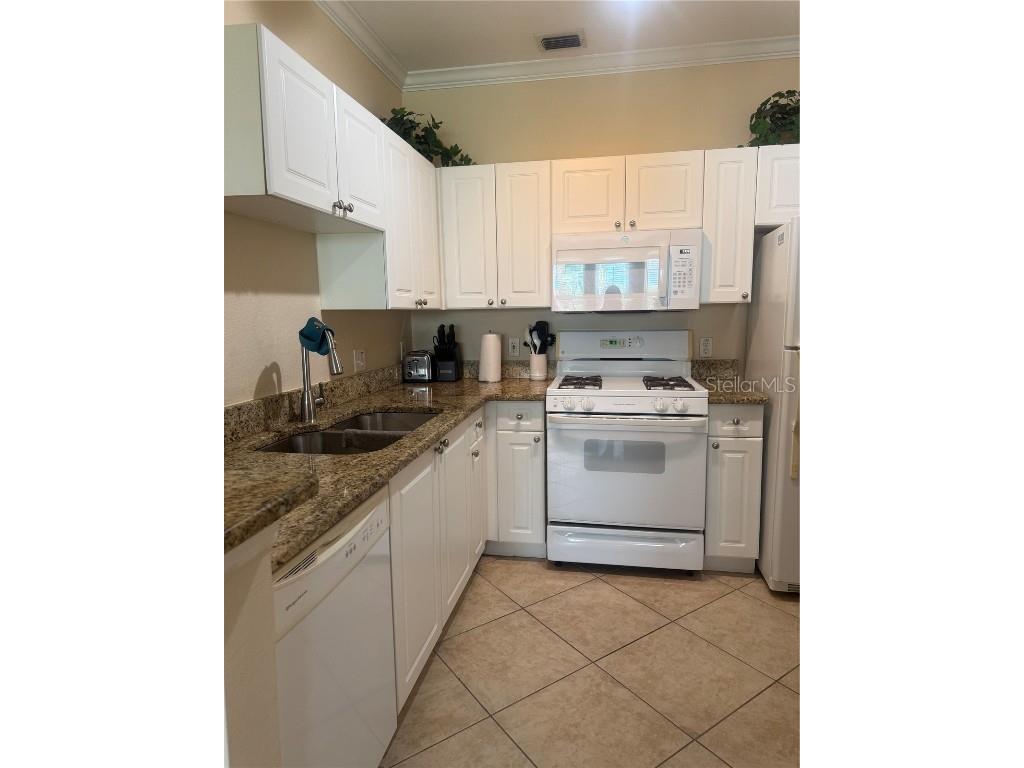 2715 Via Capri #732 Clearwater FL 33764 L4953202 image8