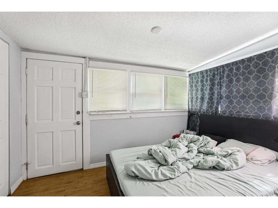 2715 W North A Street Tampa FL 33609 TB8399911 image17