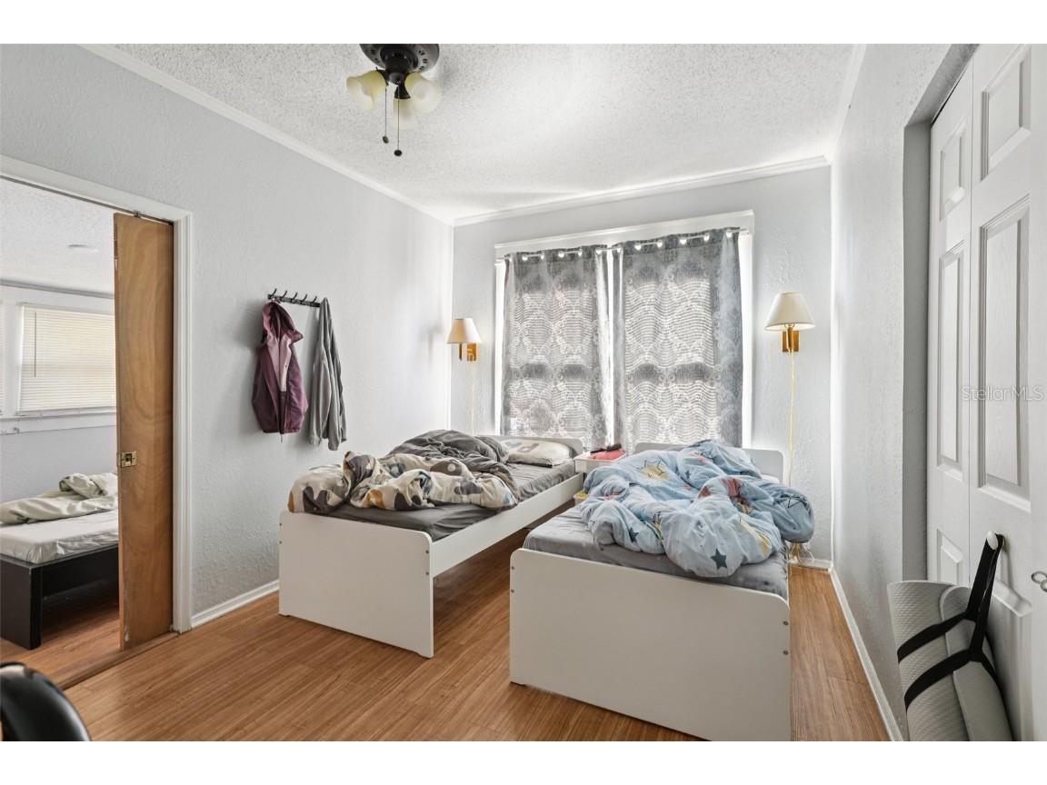 2715 W North A Street Tampa FL 33609 TB8399911 image19