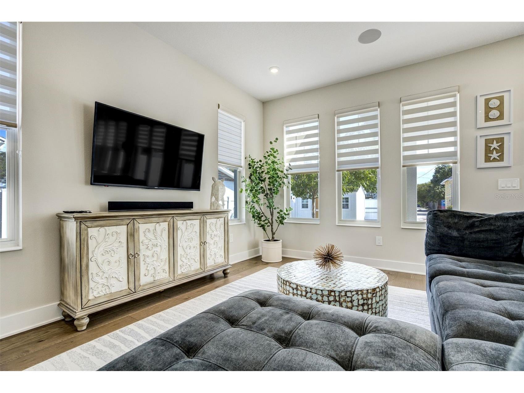2716 13th Avenue N Saint Petersburg FL 33713 TB8486280 image7