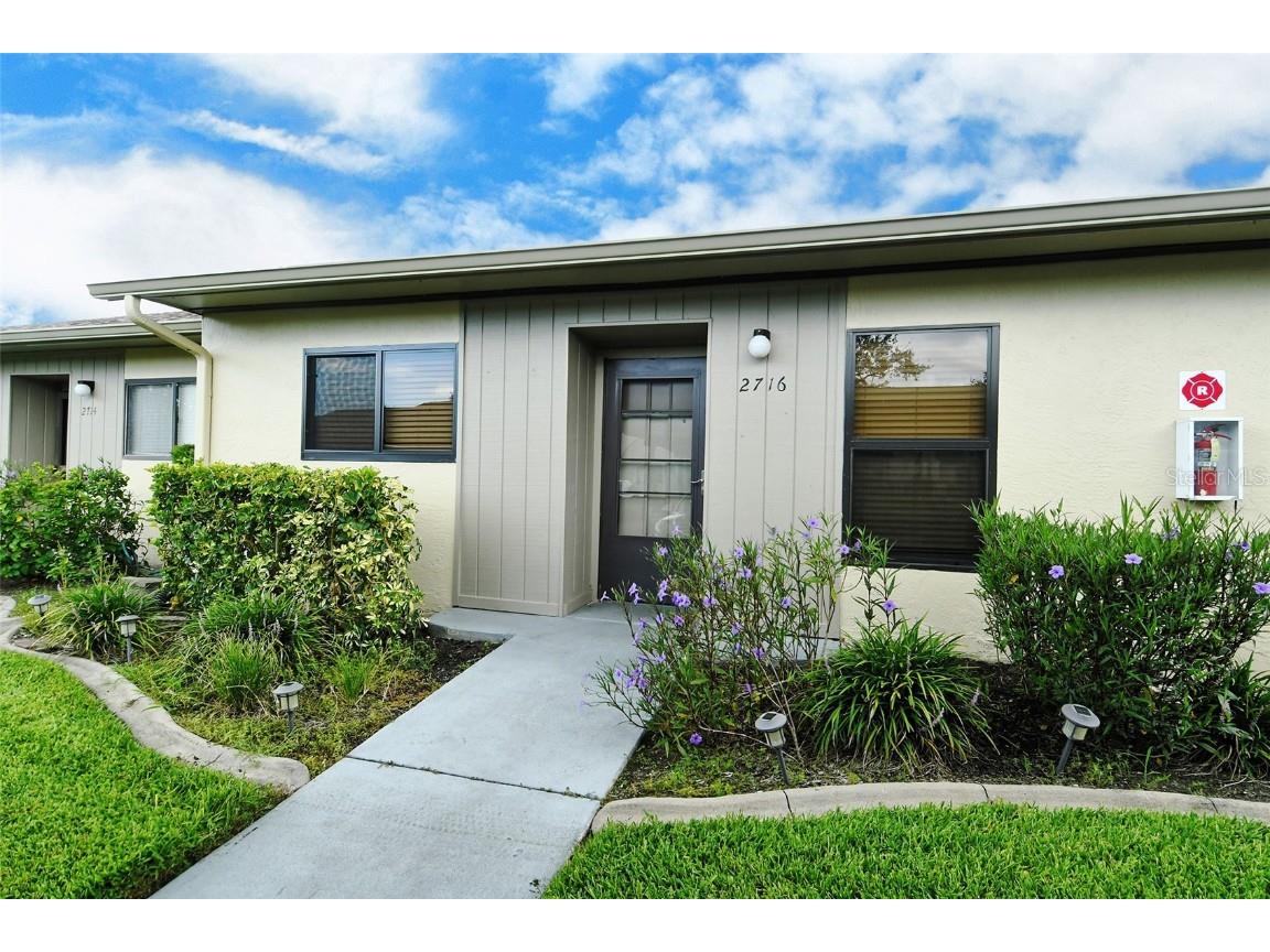2716 60th Avenue Drive W #B Bradenton FL 34207 A4621238 image1