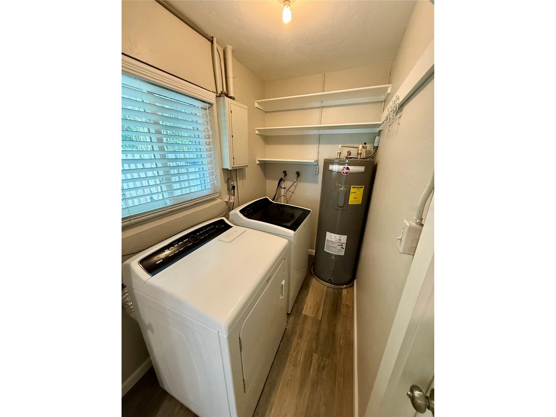 2716 Blossom Drive Sarasota FL 34239 A4699265 image10