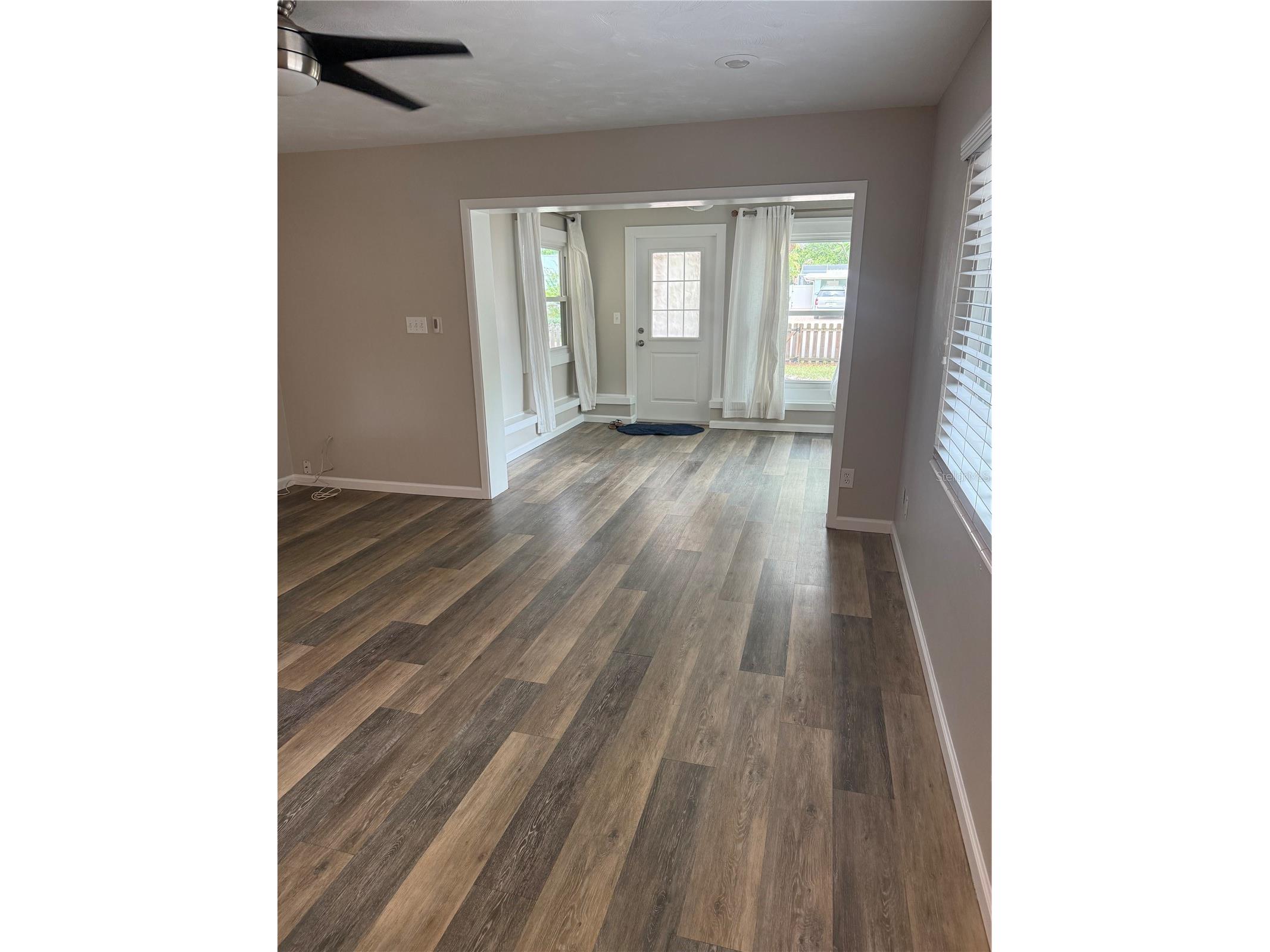 2716 Blossom Drive Sarasota FL 34239 A4699265 image5