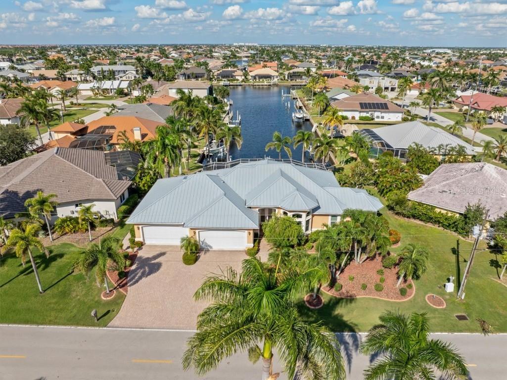 2716 Ryan Boulevard Punta Gorda FL 33950 C7516932 image1