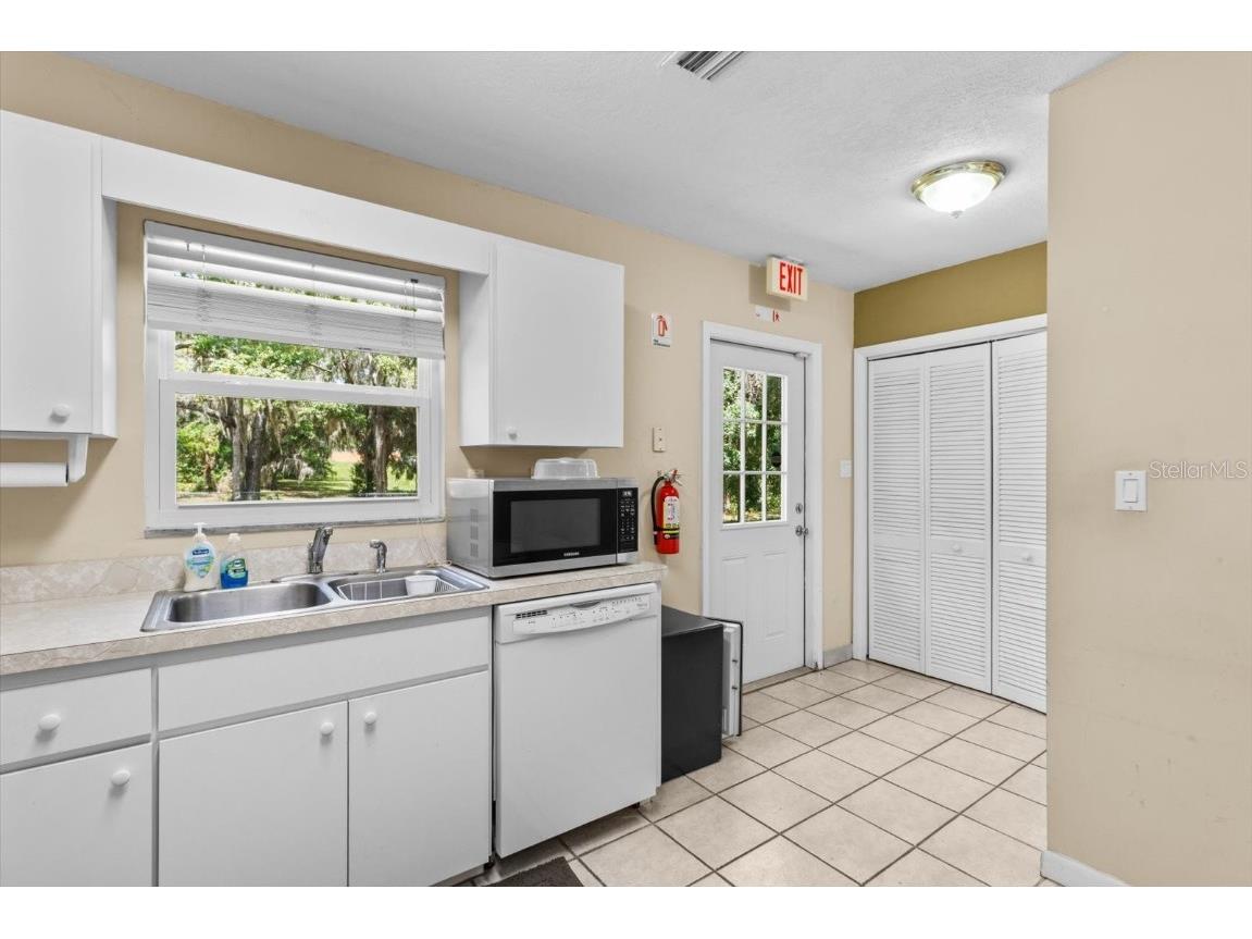 2716 S Lecanto Highway Lecanto FL 34461 OM704299 image18