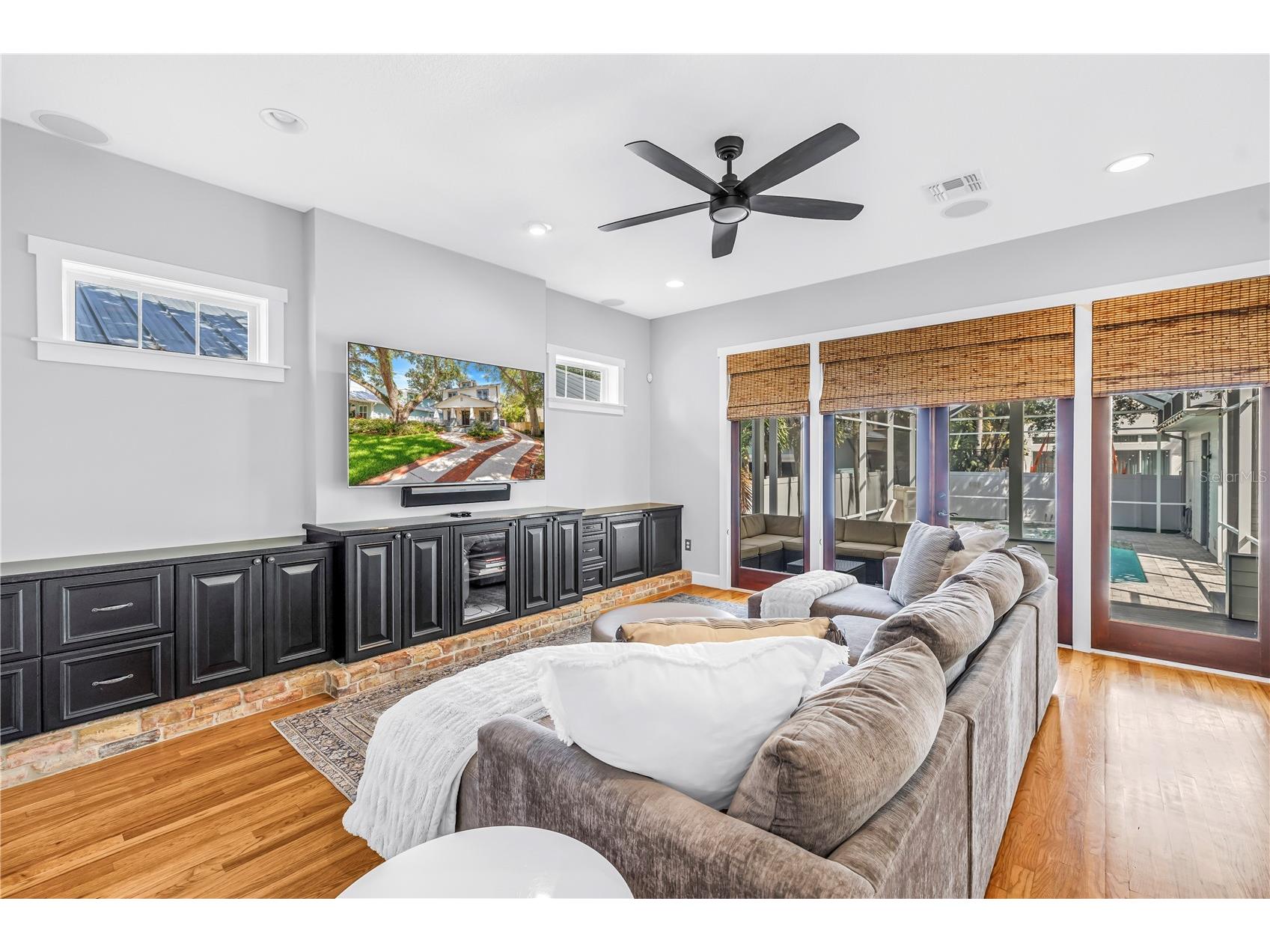 2716 W Thornton Avenue Tampa FL 33611 TB8513565 image10