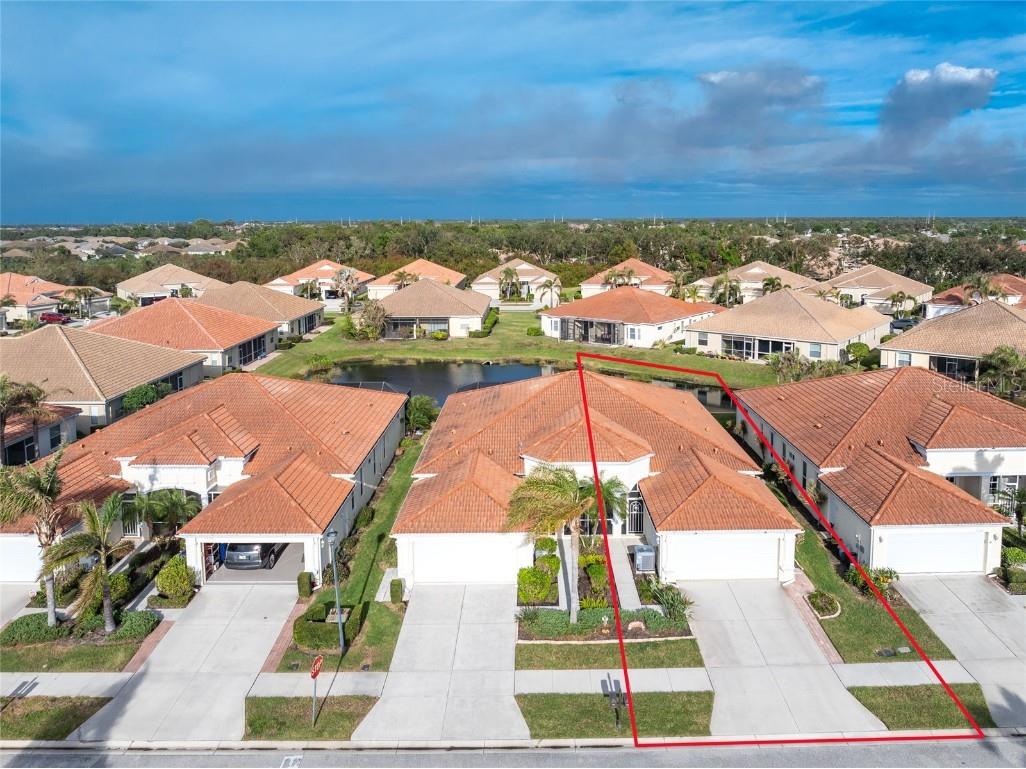 27168 Ipswich Drive Englewood FL 34223 D6139158 image1