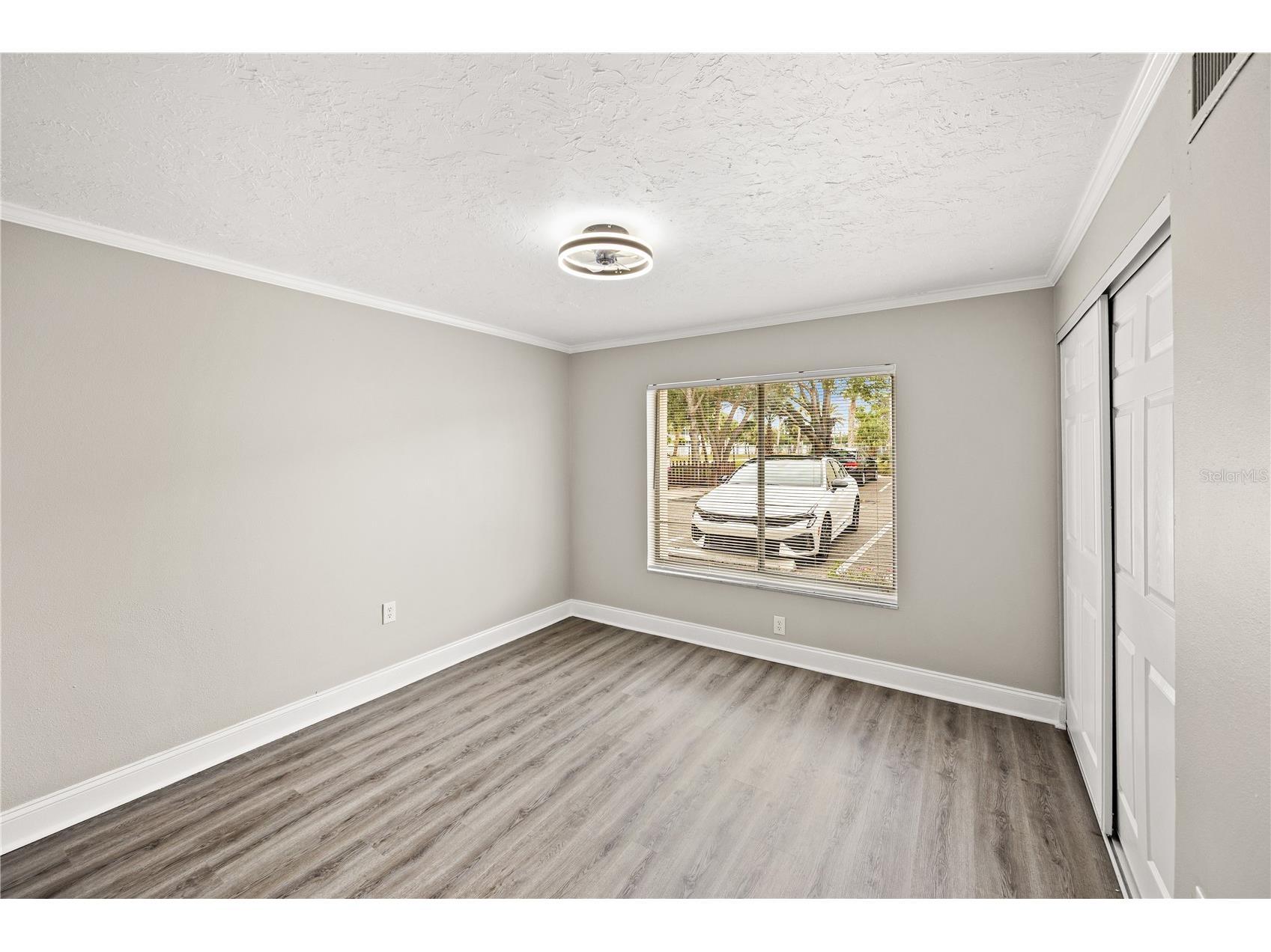 2717 Hidden Lake Boulevard #B Sarasota FL 34237 A4692533 image12
