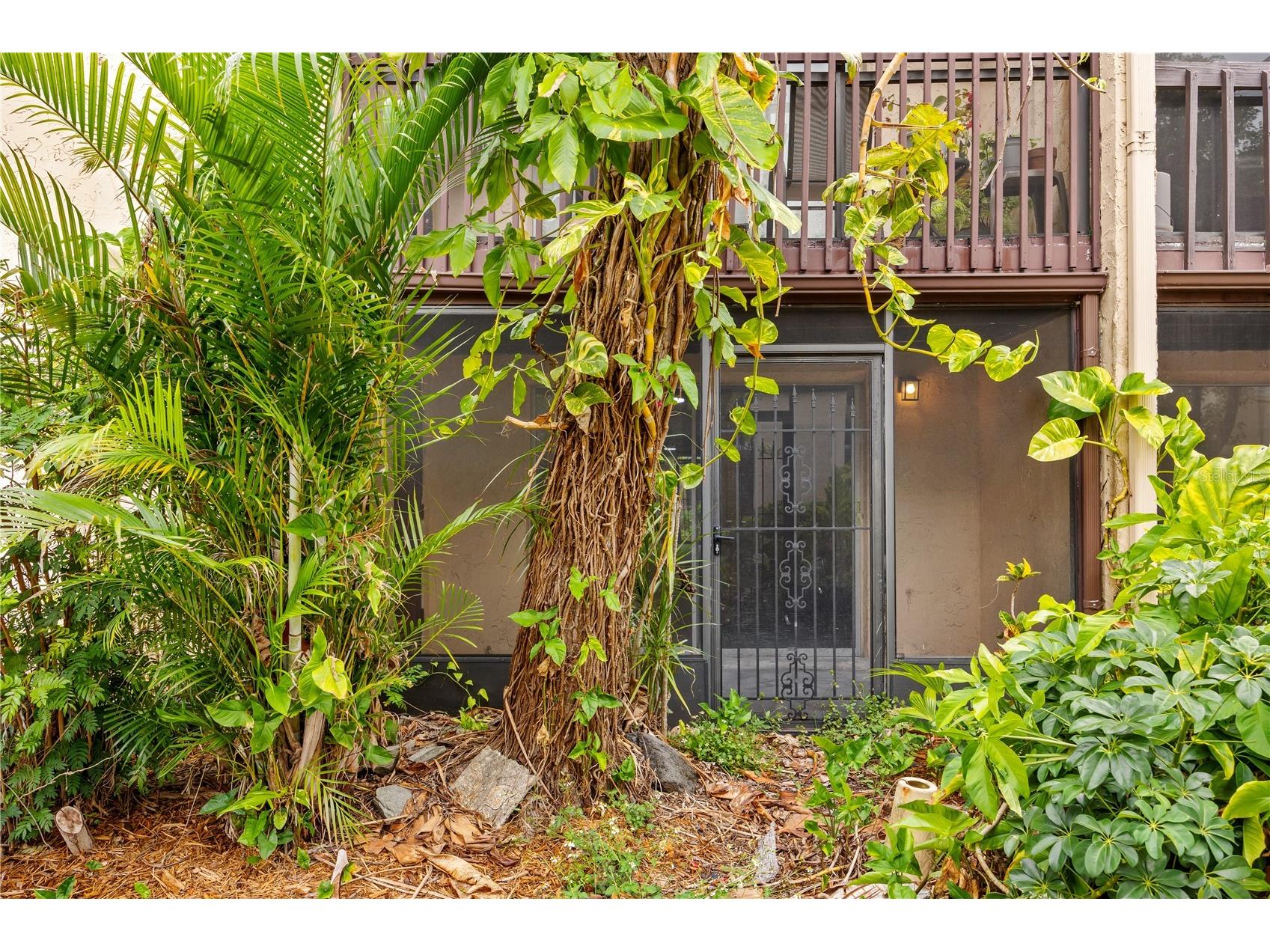 2717 Hidden Lake Boulevard #B Sarasota FL 34237 A4692533 image15
