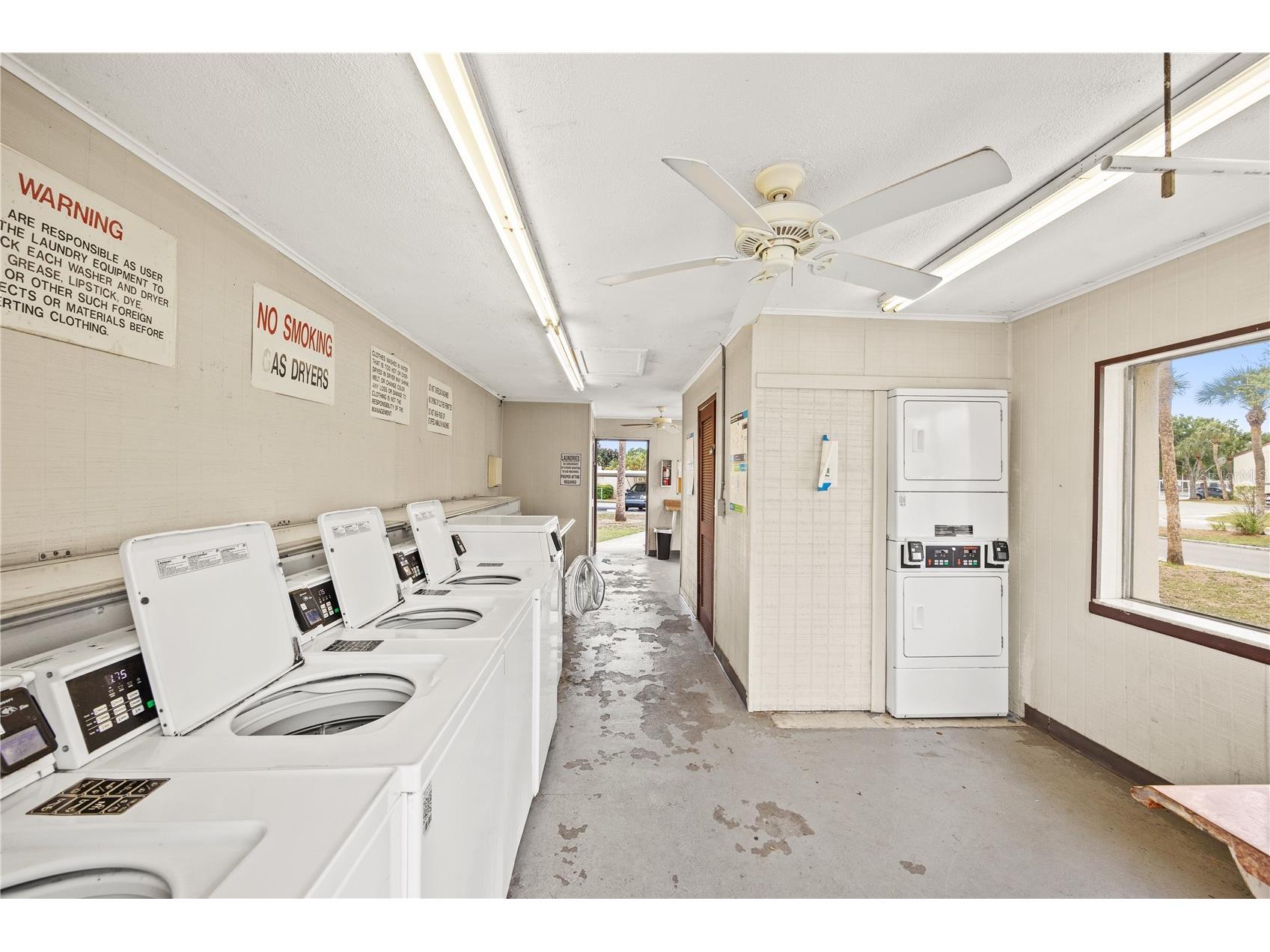 2717 Hidden Lake Boulevard #B Sarasota FL 34237 A4692533 image20