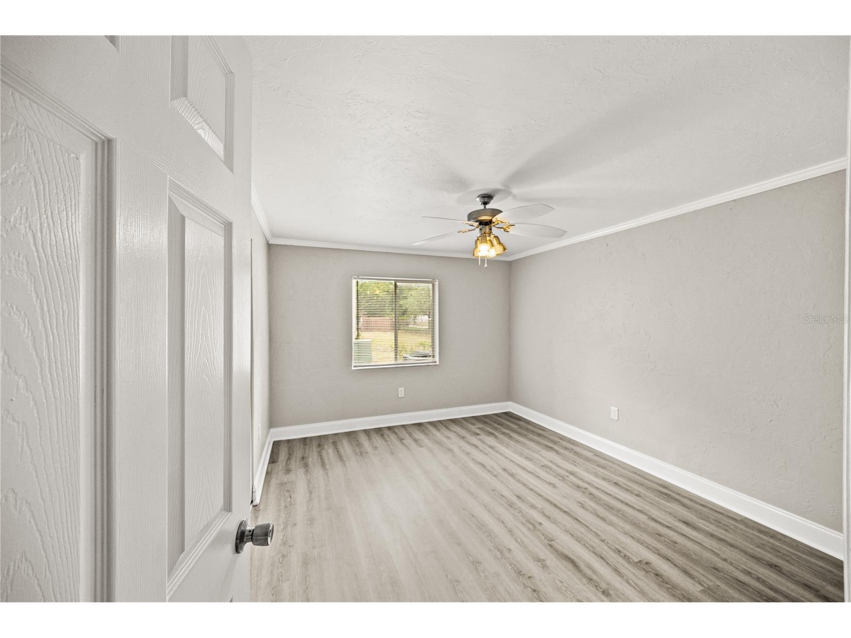 2717 Hidden Lake Boulevard #B Sarasota FL 34237 A4692533 image7