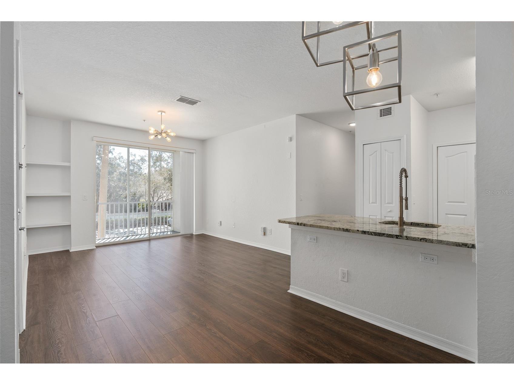 2717 Maitland Crossing Way #205 Orlando FL 32810 O6289032 image3
